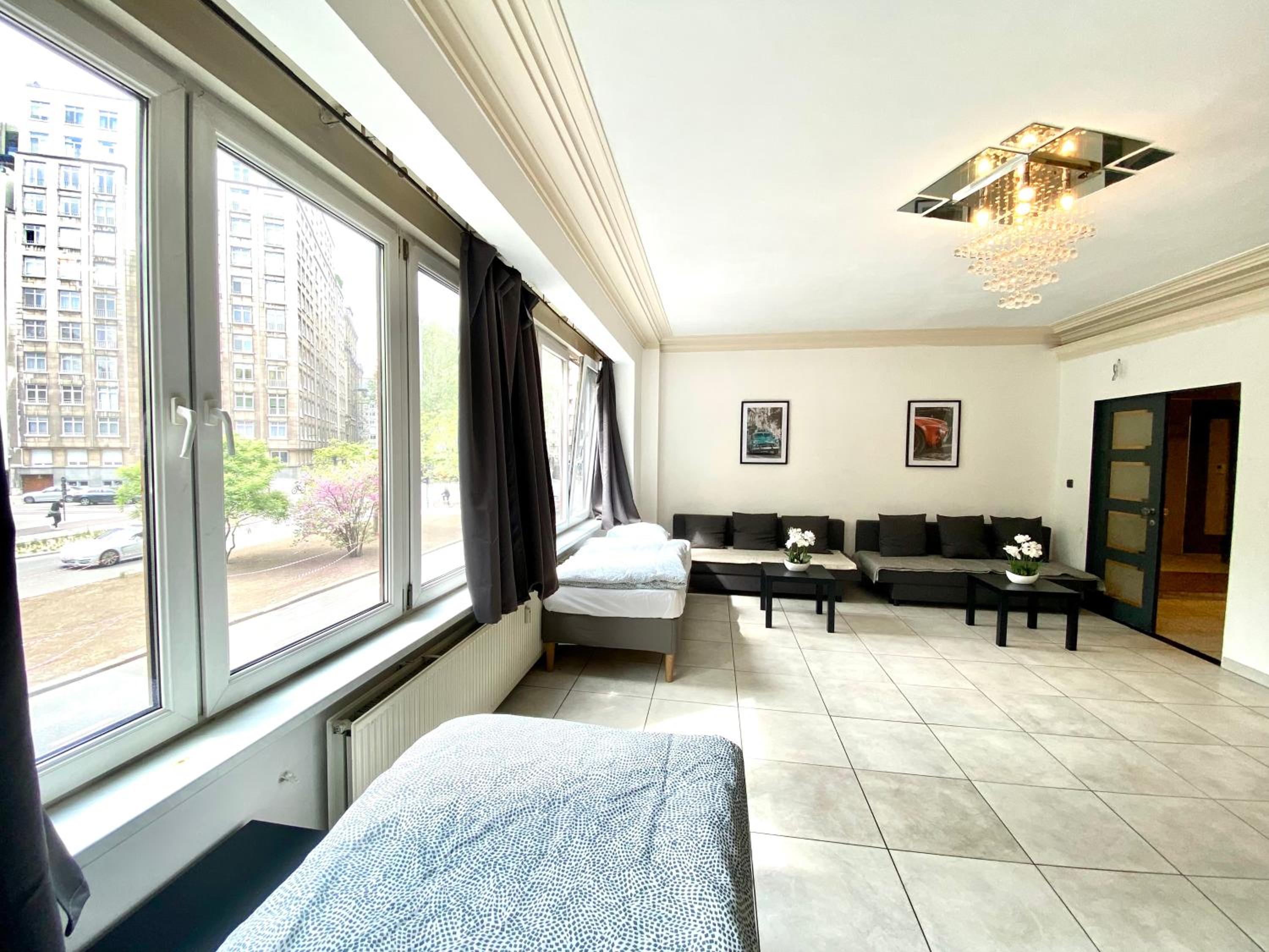 Central Park Apartments view 4