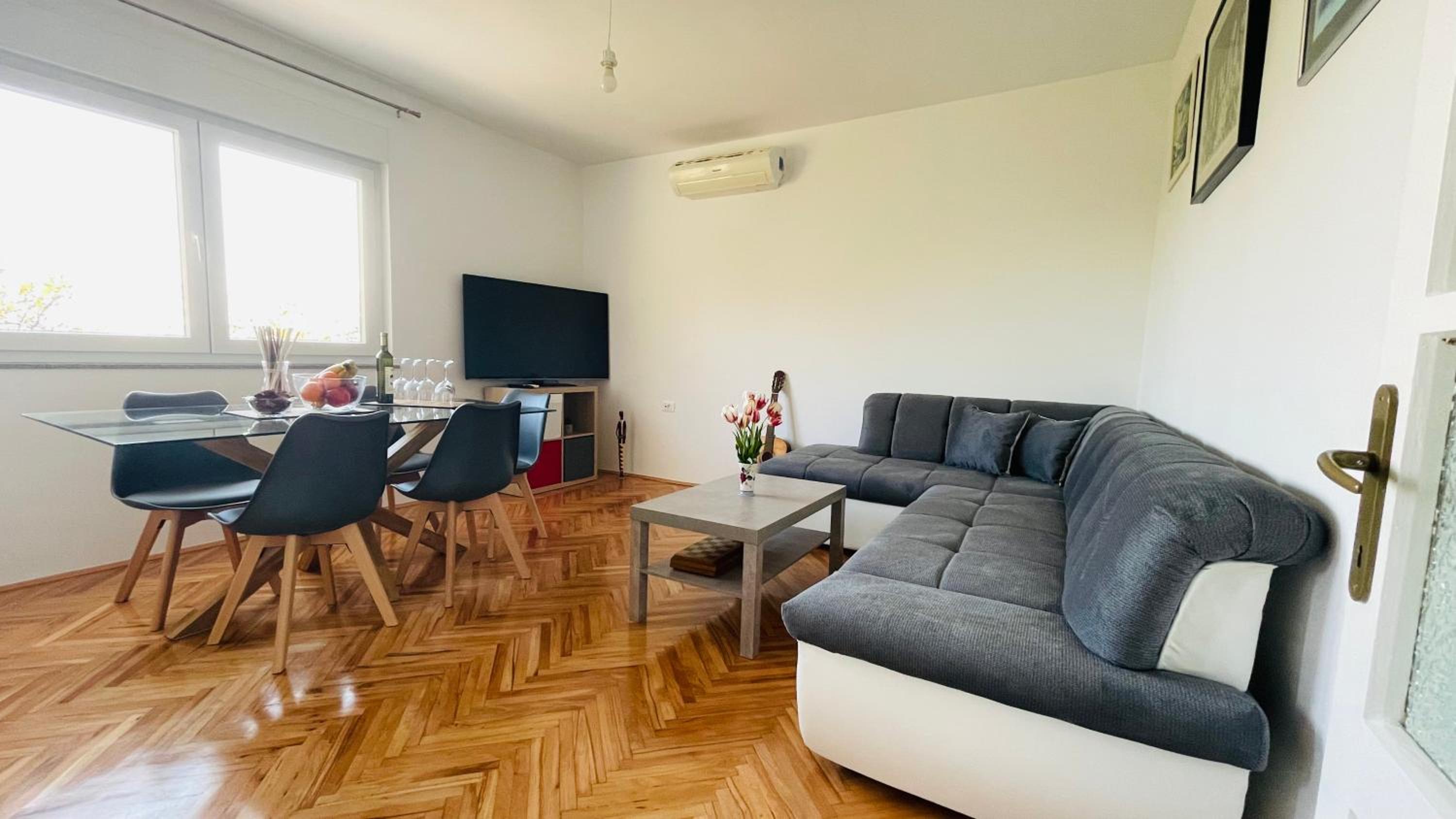 Apartment Iva view 2