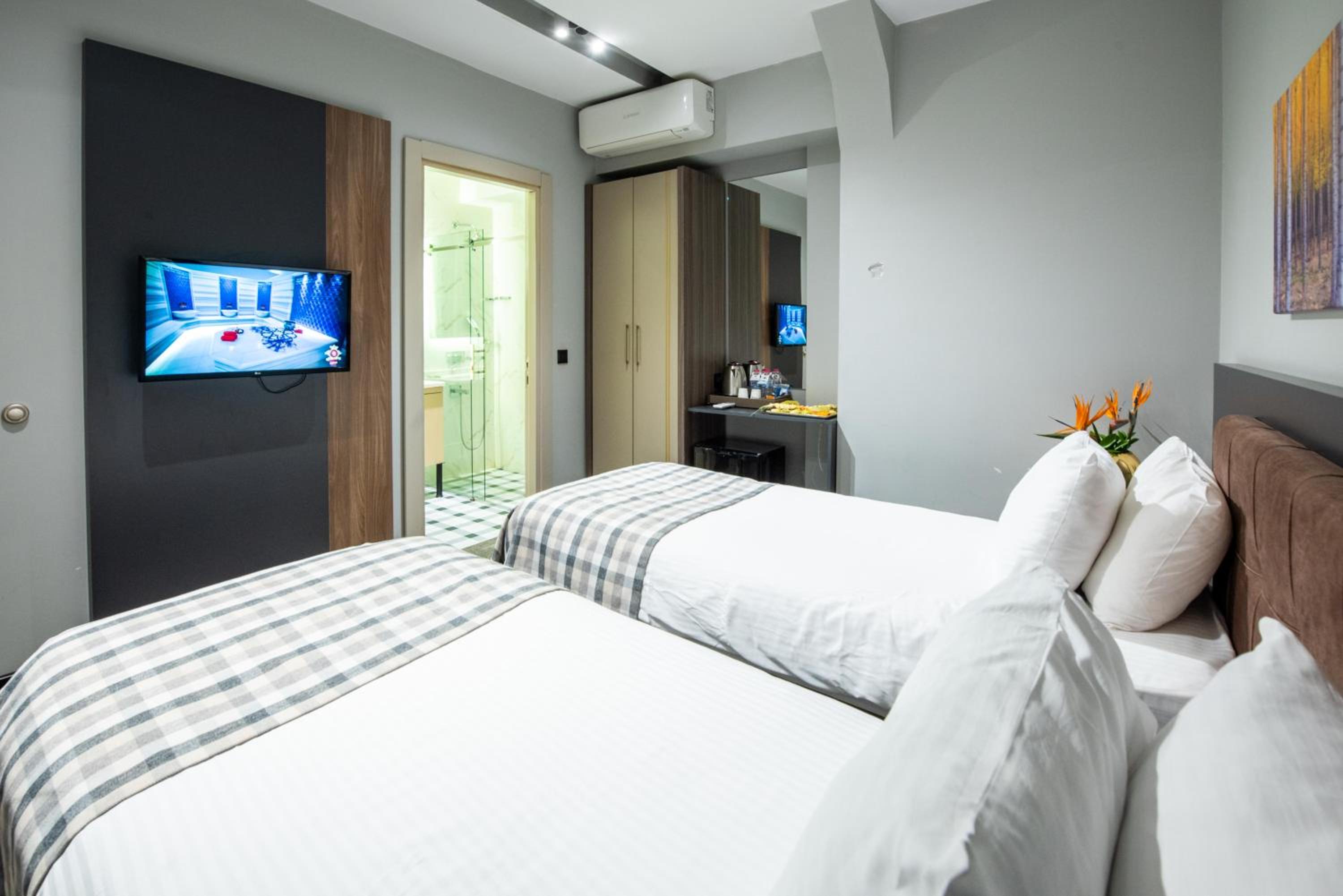 Dosso Dossi Otelleri Laleli - Image 63