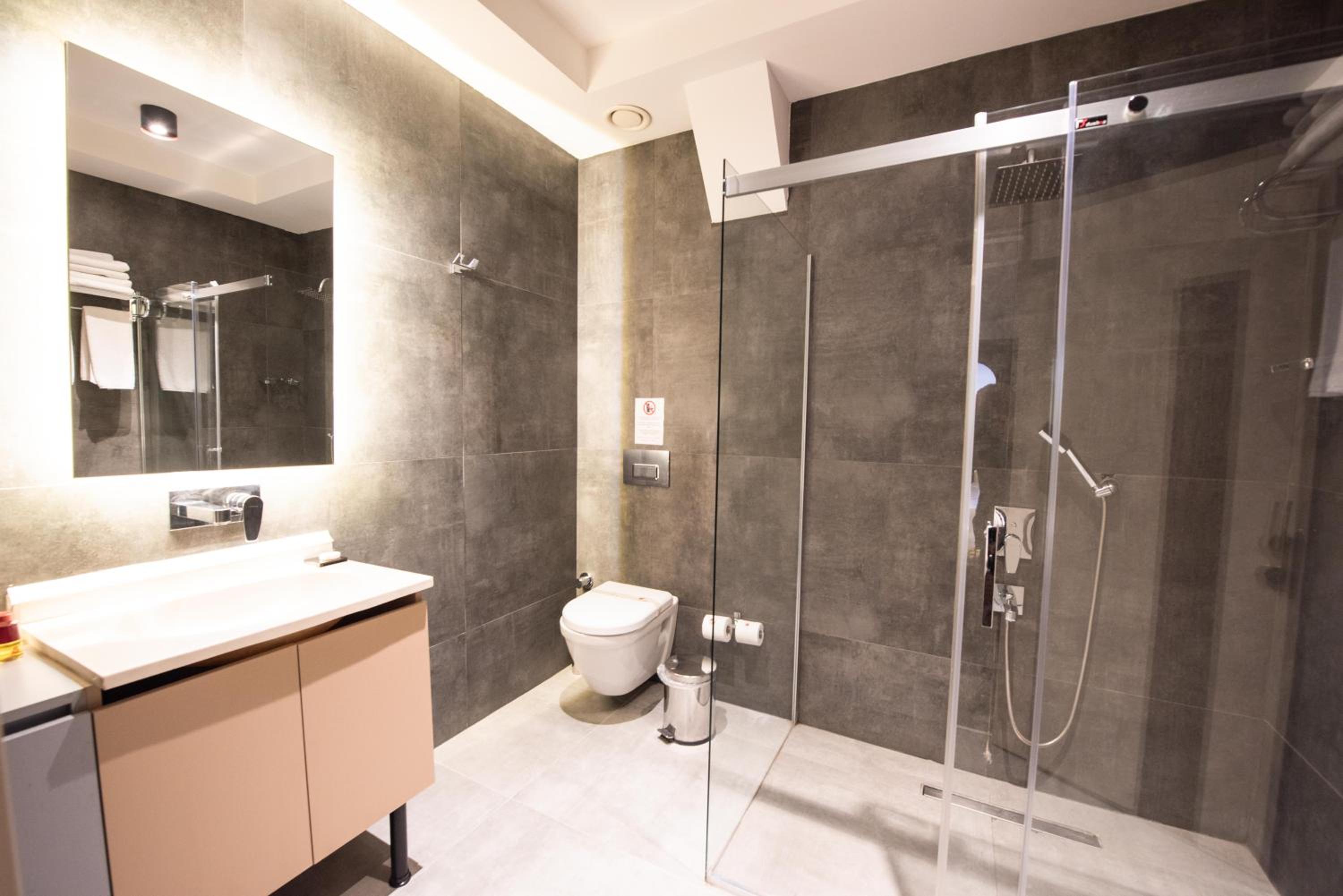 Dosso Dossi Otelleri Laleli - Image 61