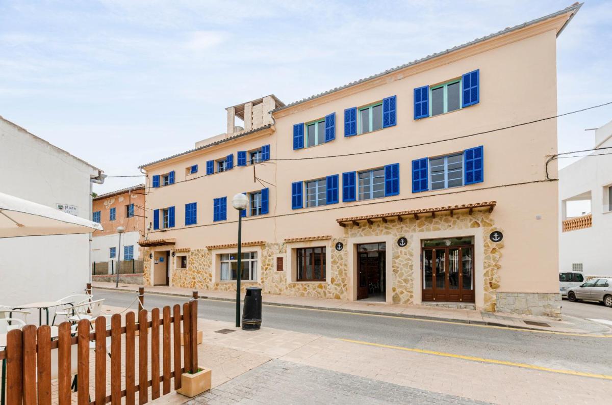 Hostal Marina