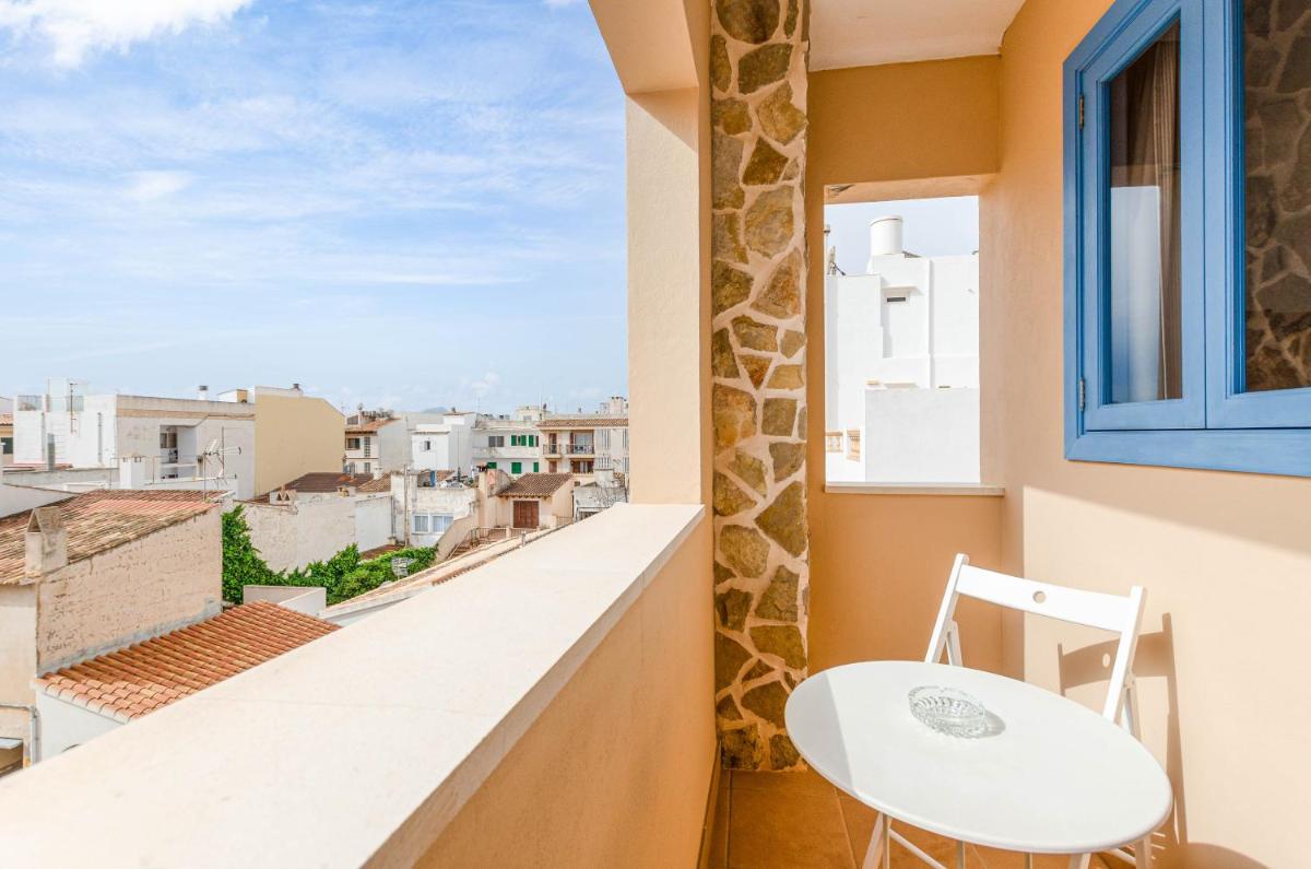 Hostal Marina
