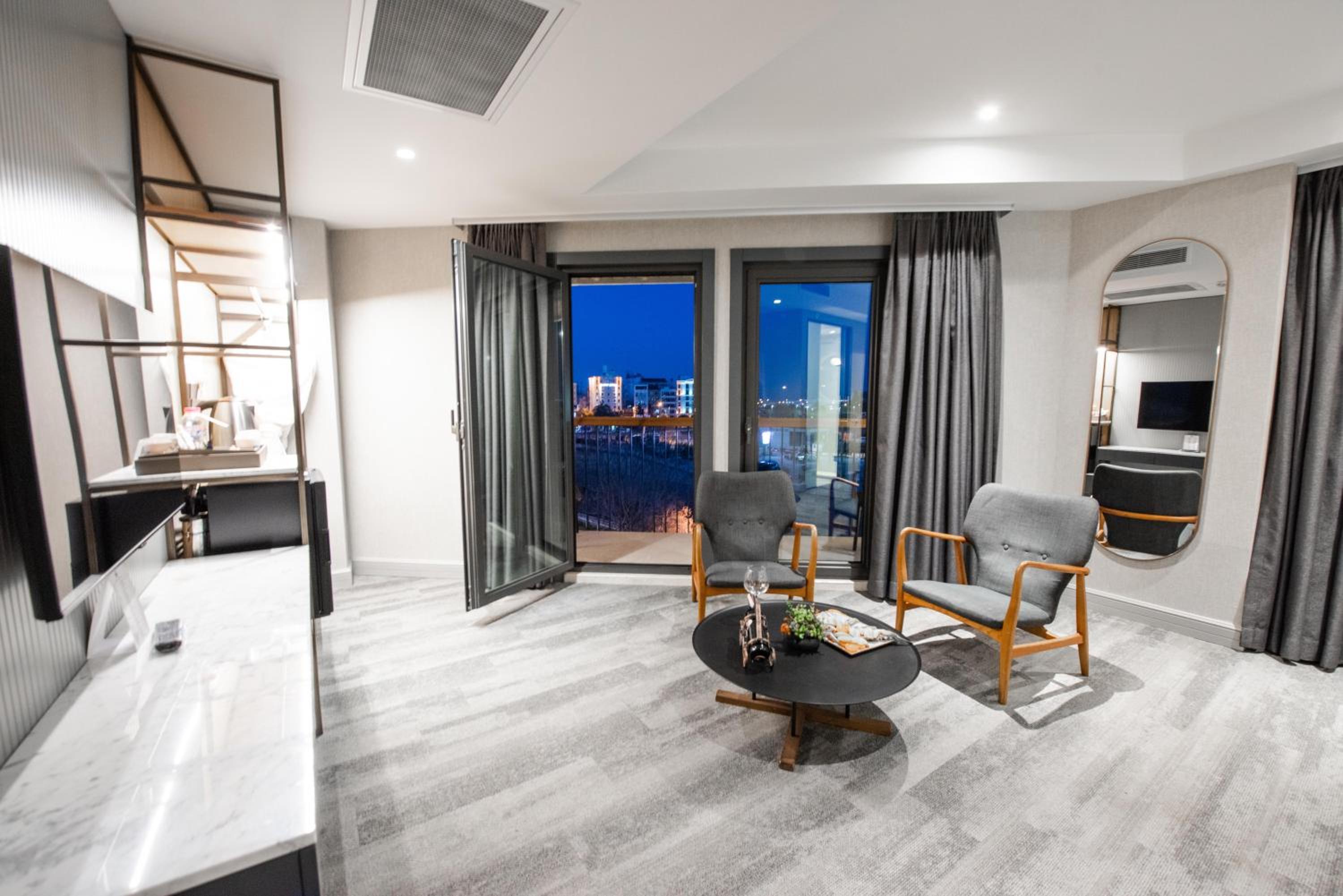 Dosso Dossi Hotels Yenikapı - Image 23