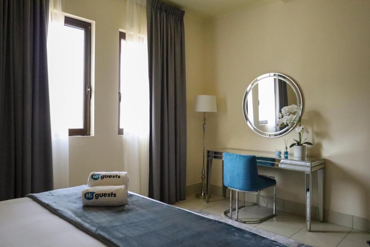 HiGuests - Charming Apt With Private Balcony Near Dubai Mall