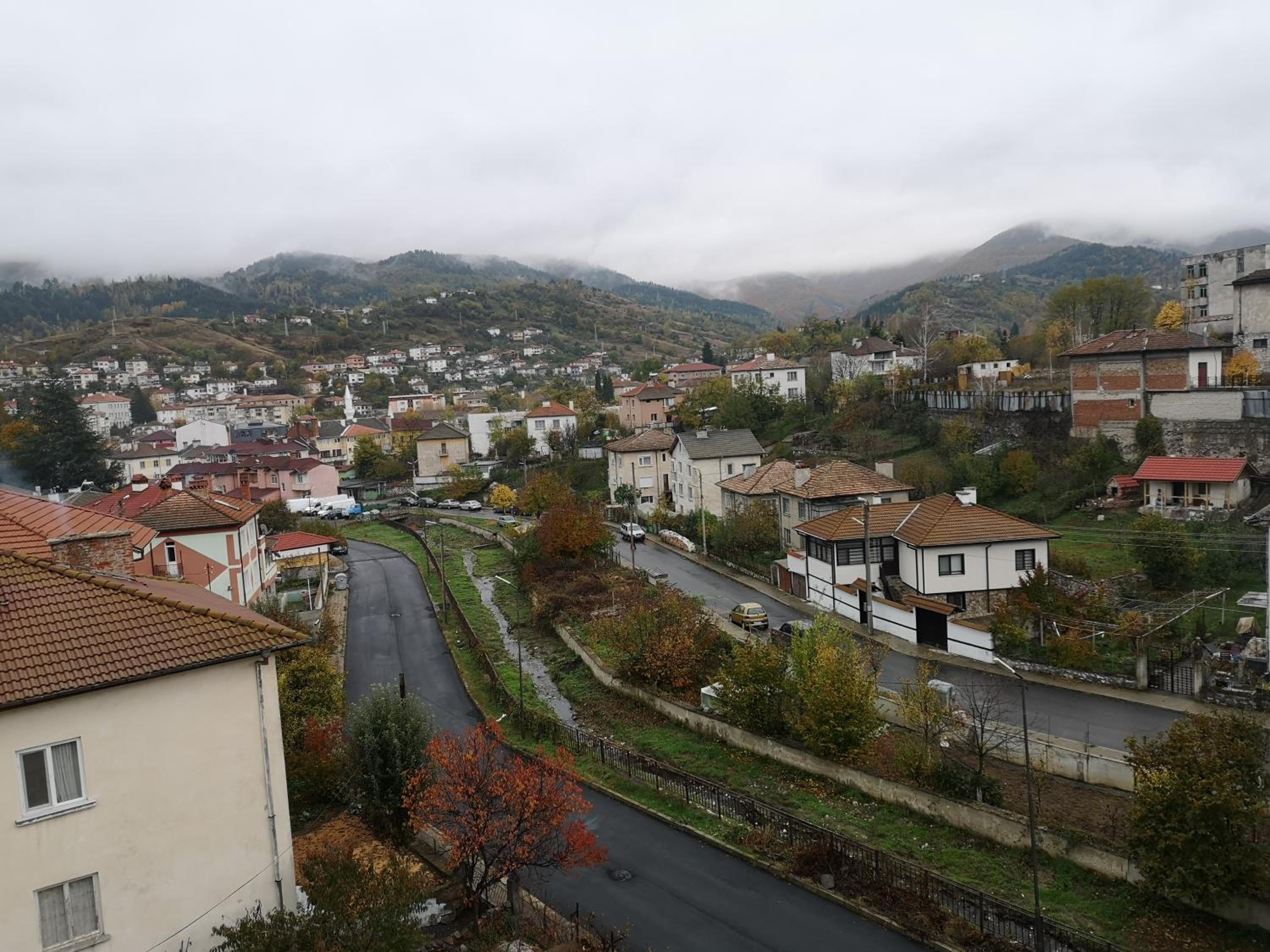 Loft Apartment with a great view of Ardino view 2