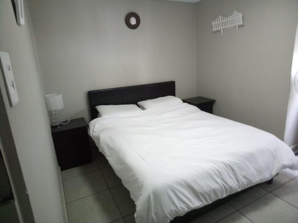 THE MEDIA Property Rosebank