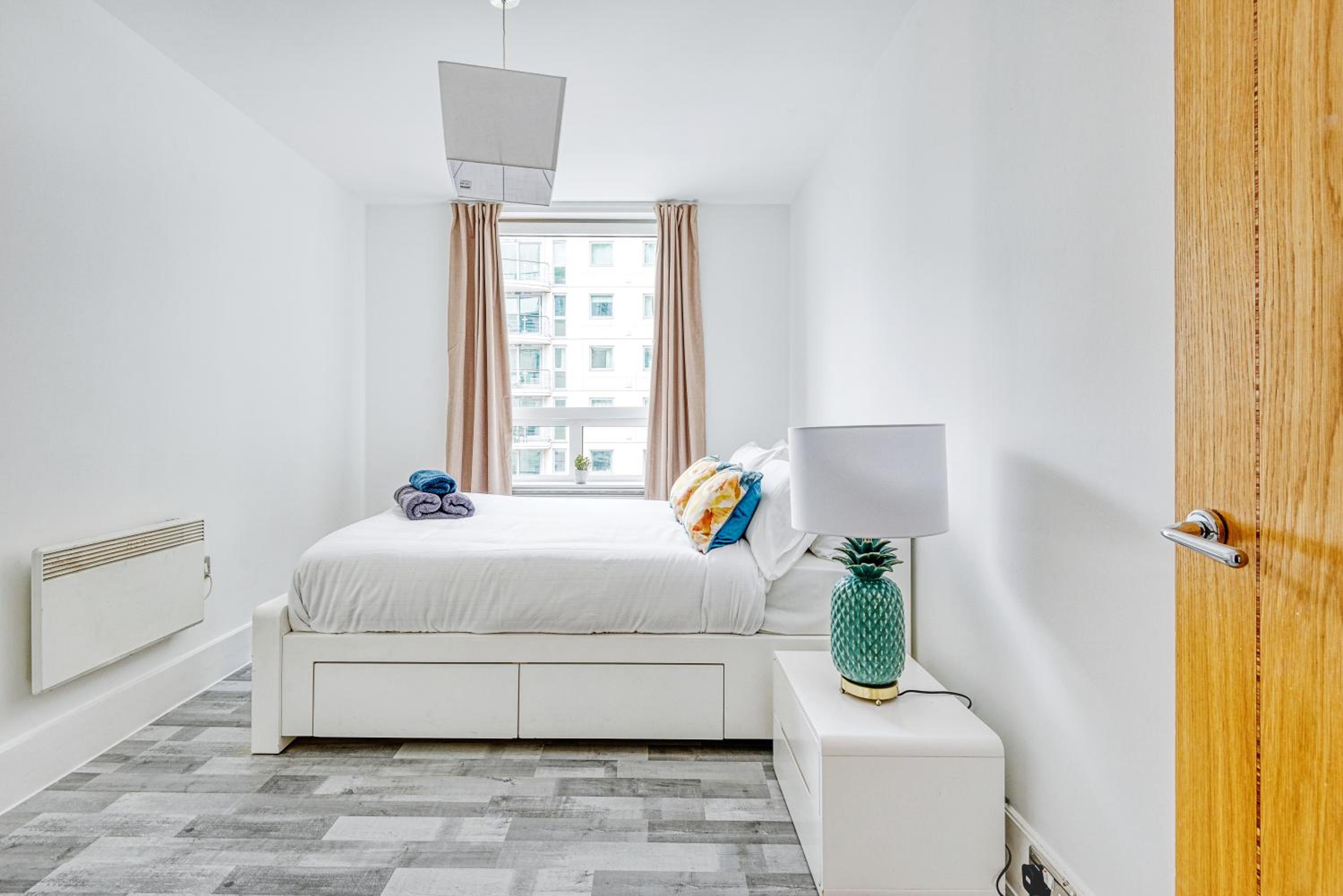 Riverside 2- Bedroom Apartments