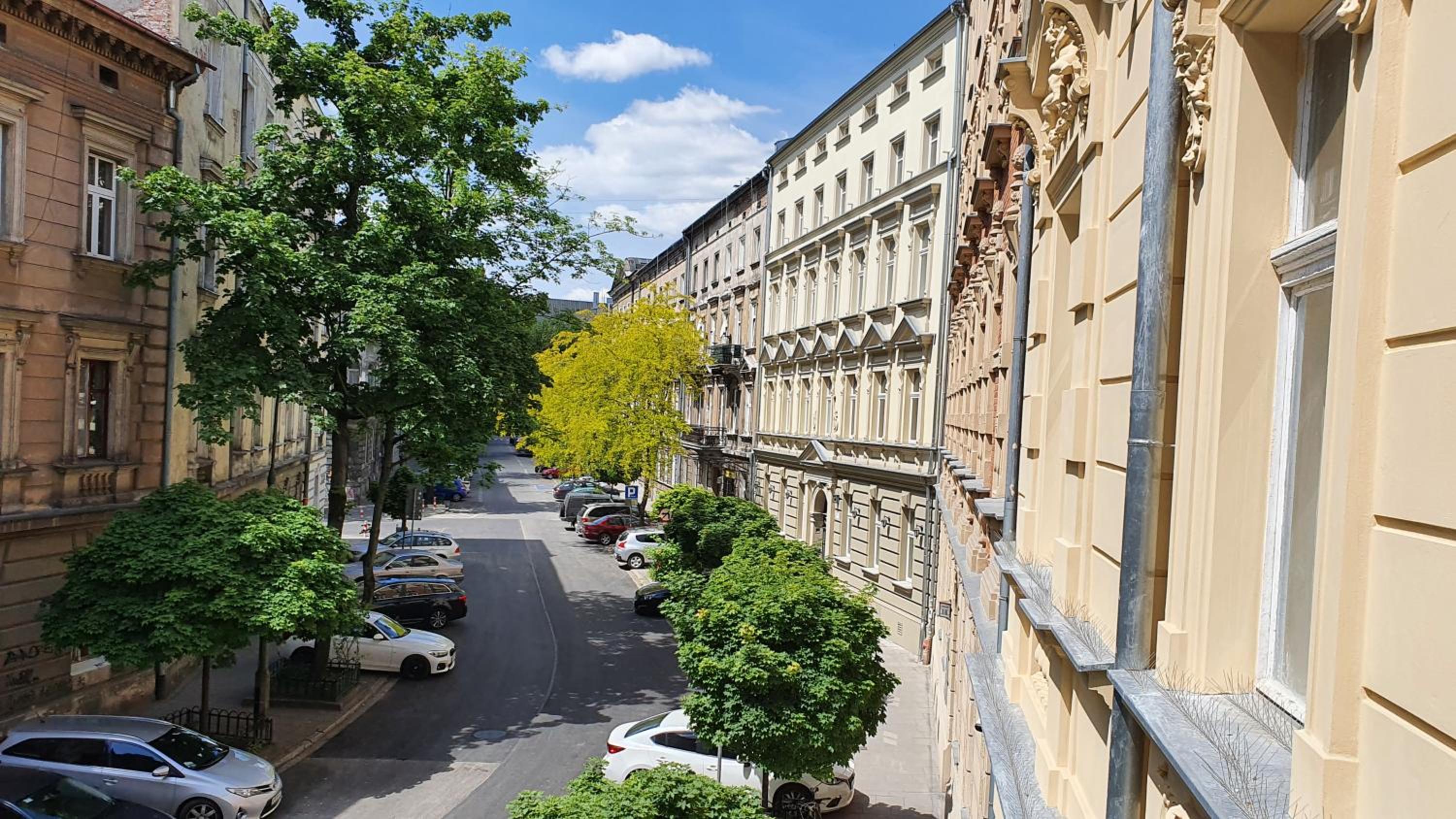Best location to explore Krakow Spacious 105m2 view 5
