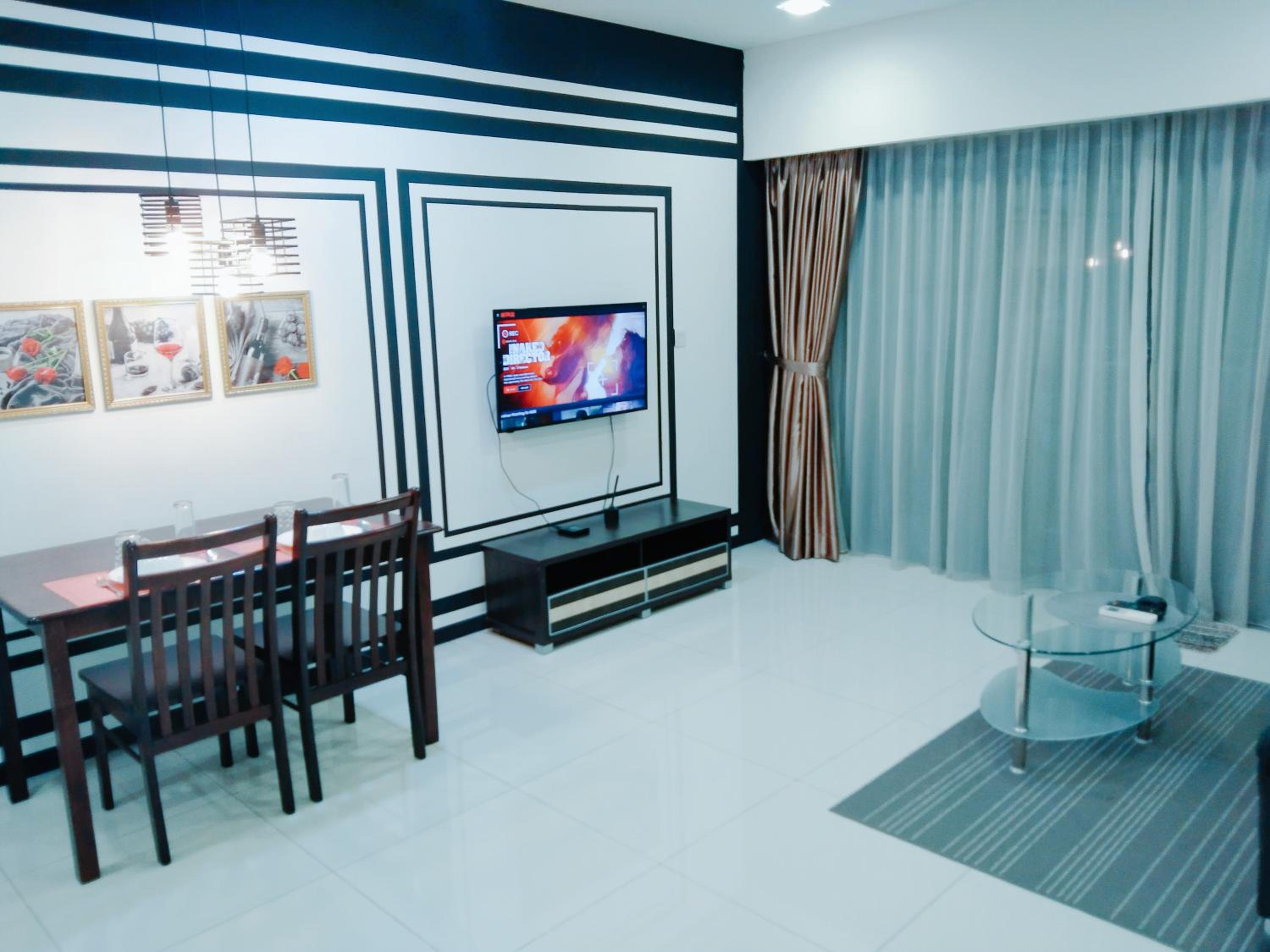 Mercu Summer Suites Klcc by Lumi Homes