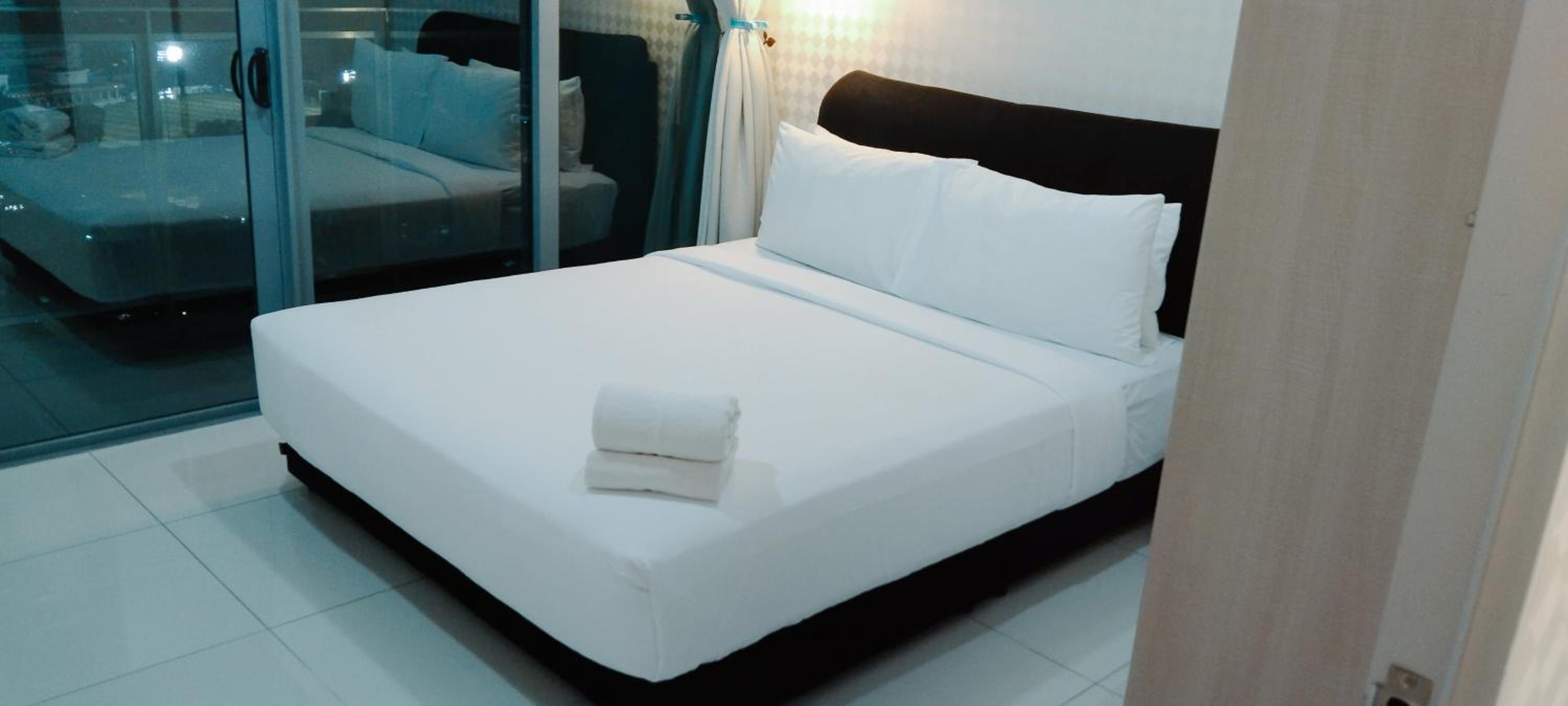 Mercu Summer Suites Klcc by Lumi Homes