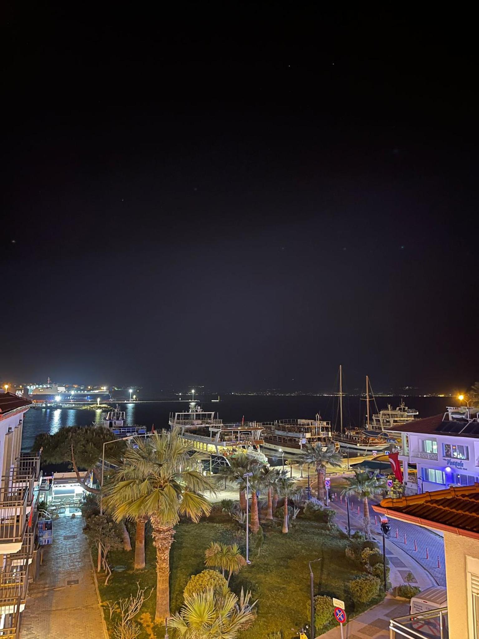 Grand Faik Hotel - Image 22