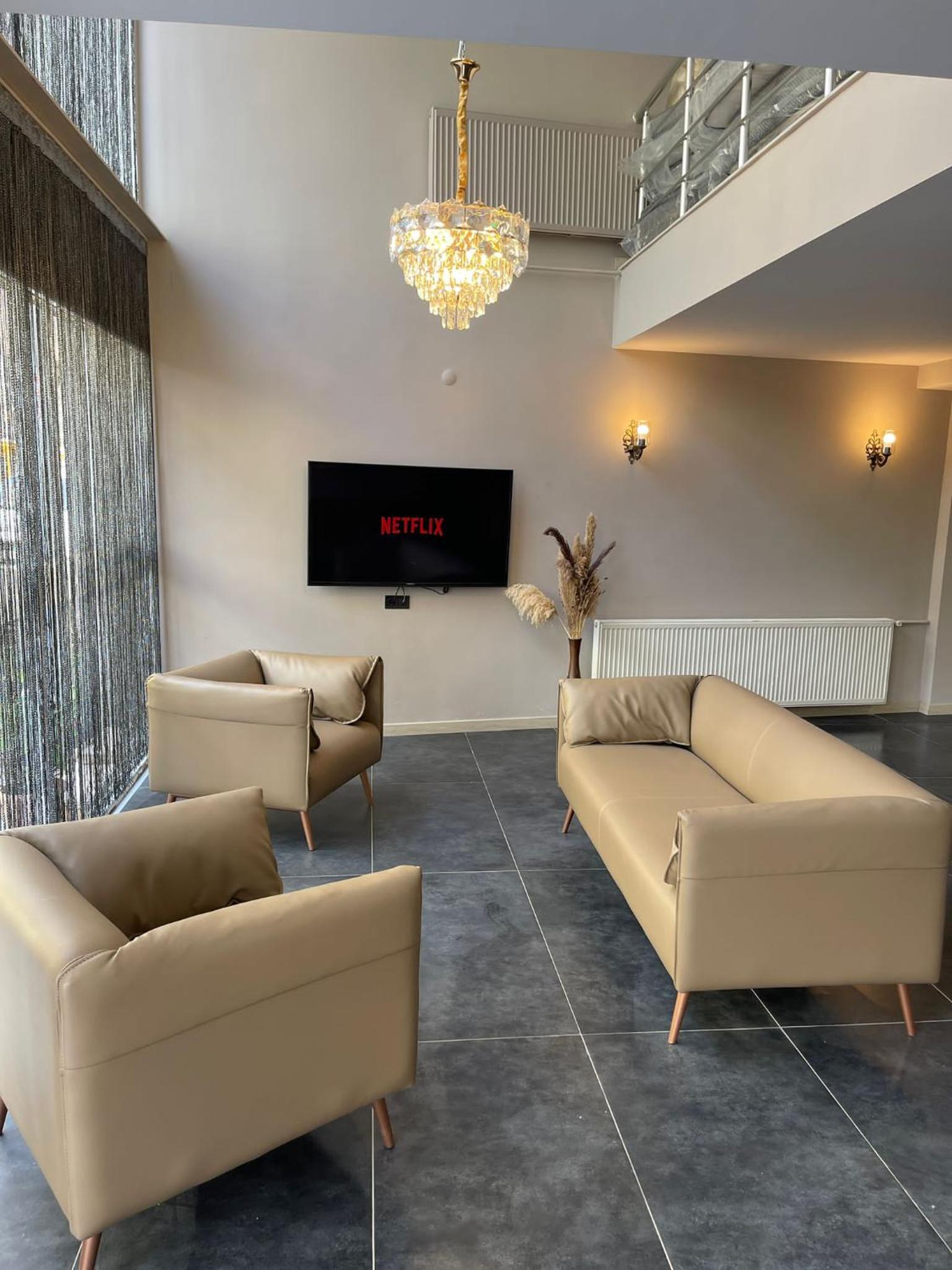 Grand Faik Hotel - Image 19