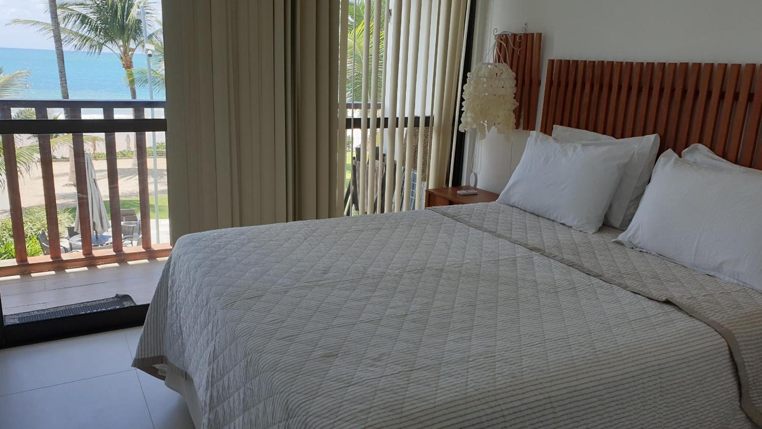 Porto Beach Flat
