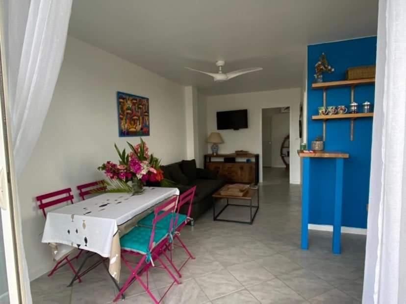 Fleur des Caraïbes view 4