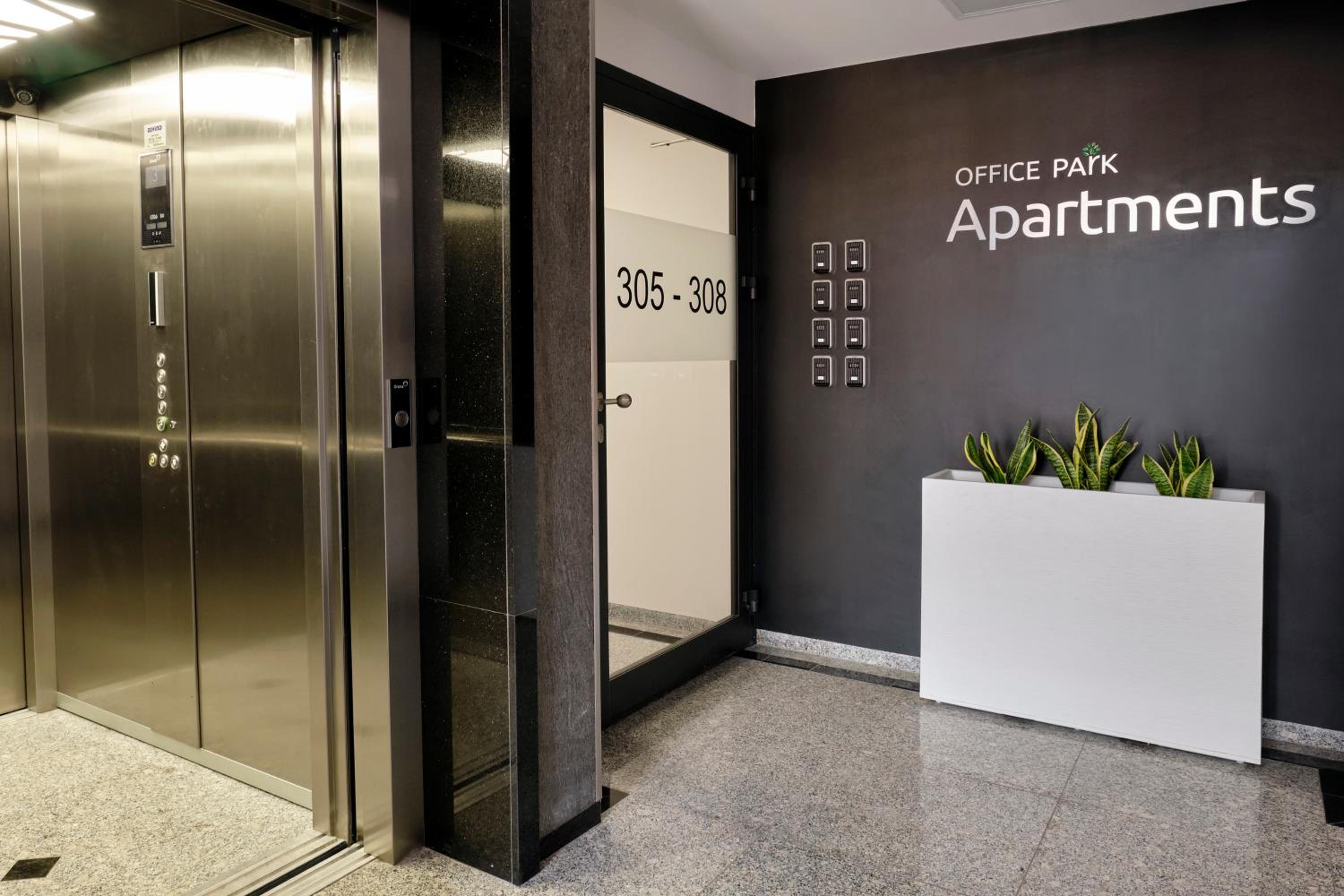 Office Park Aparthotel, photo 43