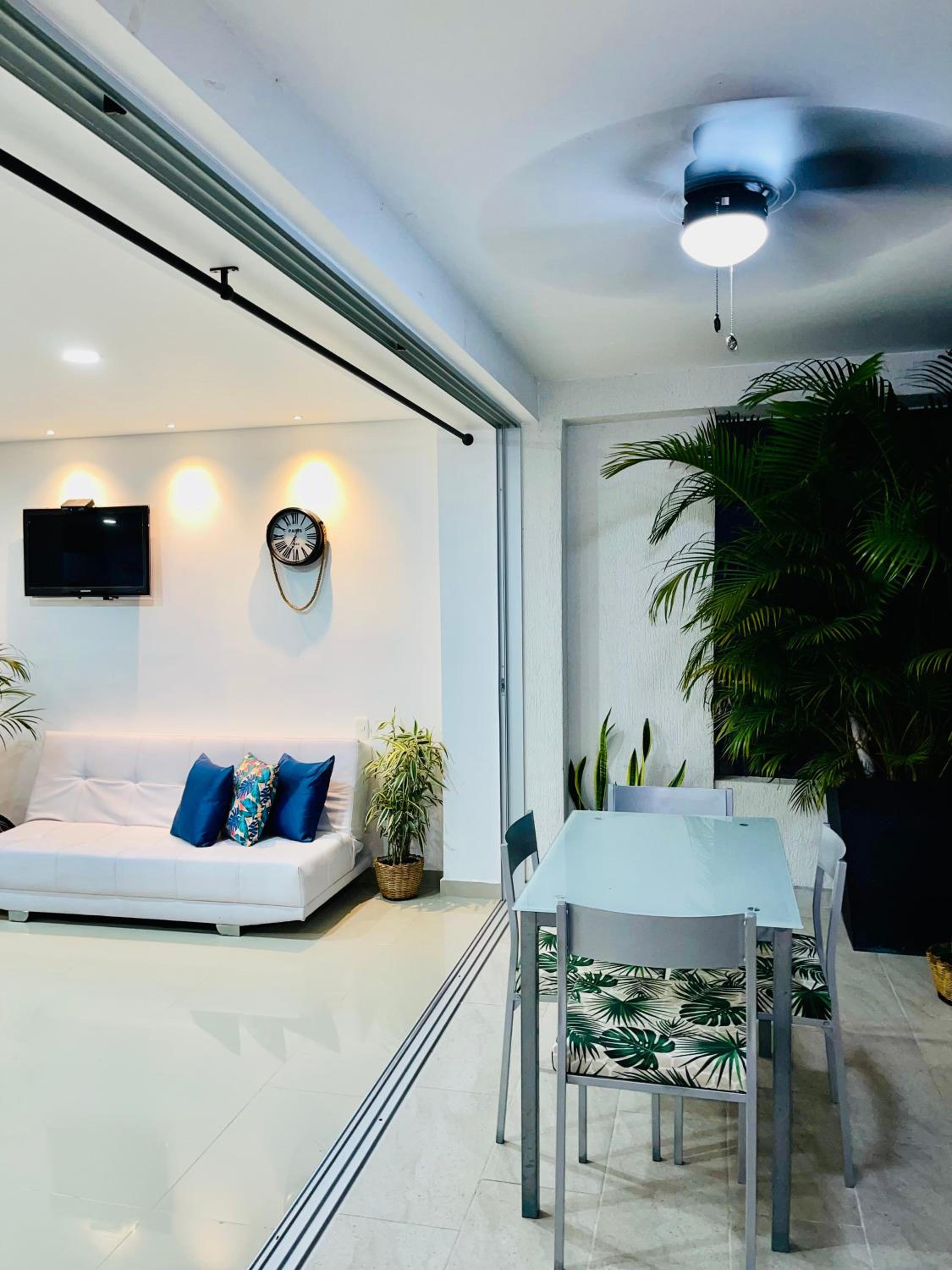 Hermoso Apartasol San Jeronimo
