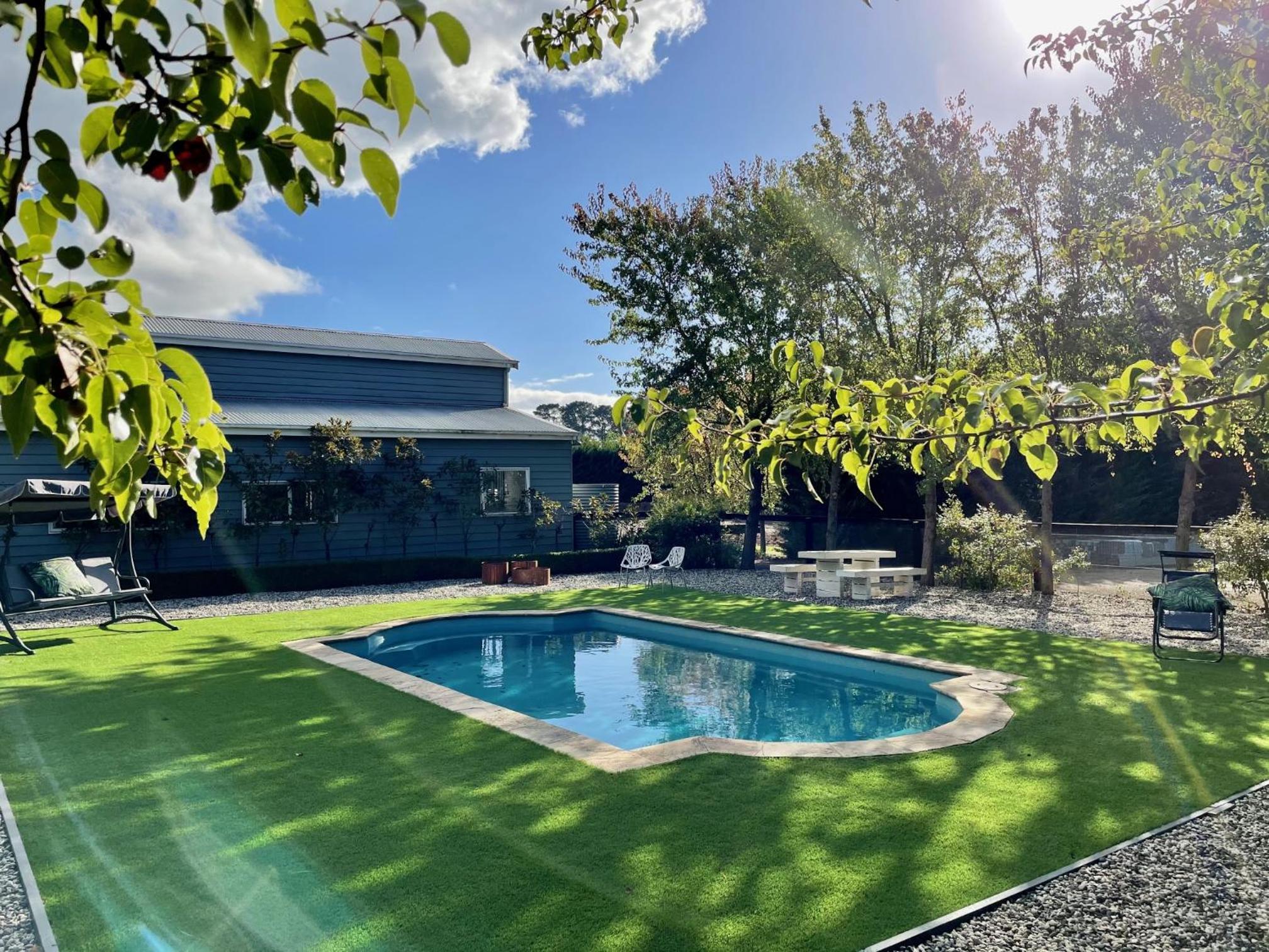 Farm Stay MAPLE Cottage at Wilindi Estate