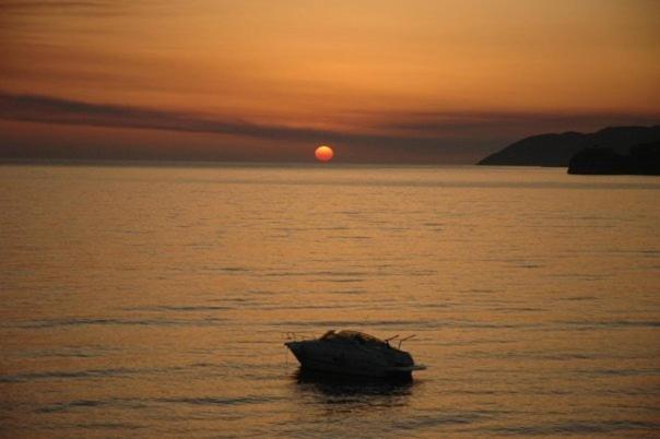 Magic Ionian Apartments & Rooms