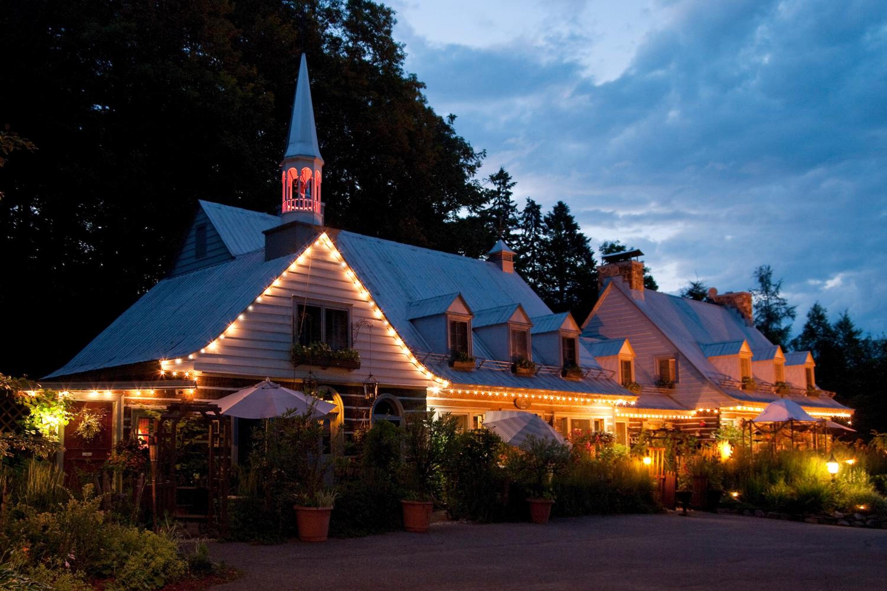 Le Petit Clocher Gite Touristique B & B