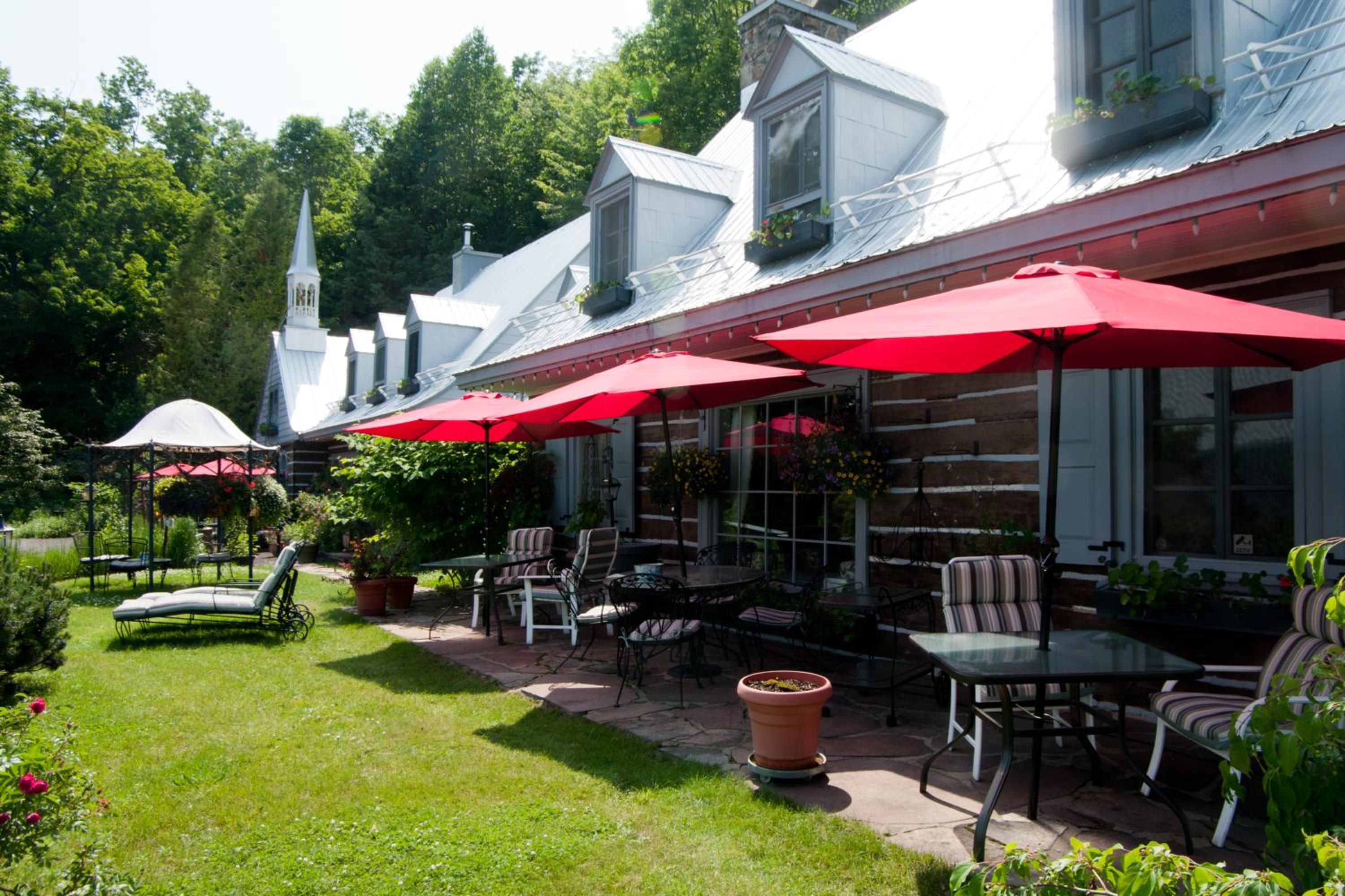 Le Petit Clocher Gite Touristique B & B