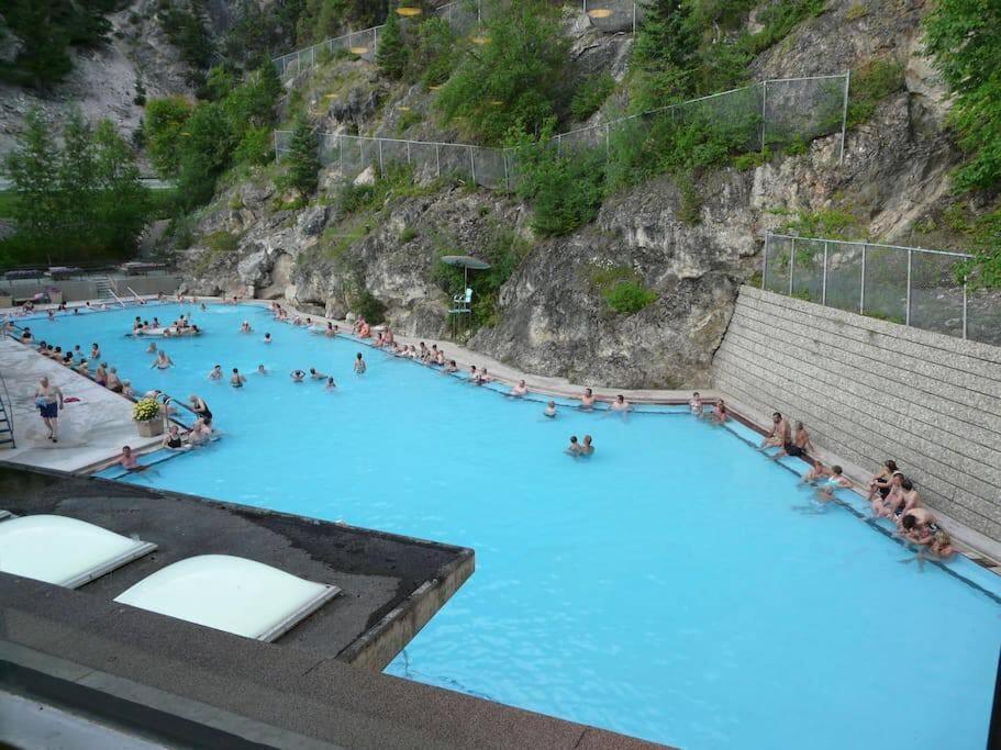Lookout Pointe, Lakeview, Pool, Hot Tub, Gym