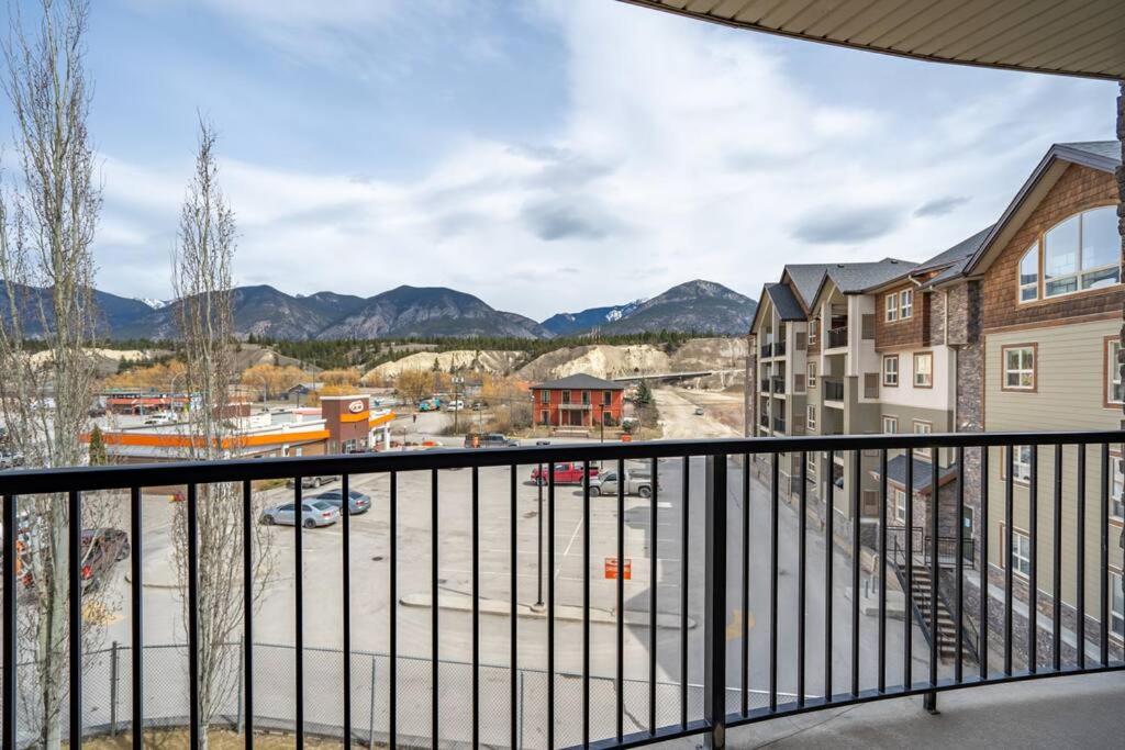 Lookout Pointe, Lakeview, Pool, Hot Tub, Gym