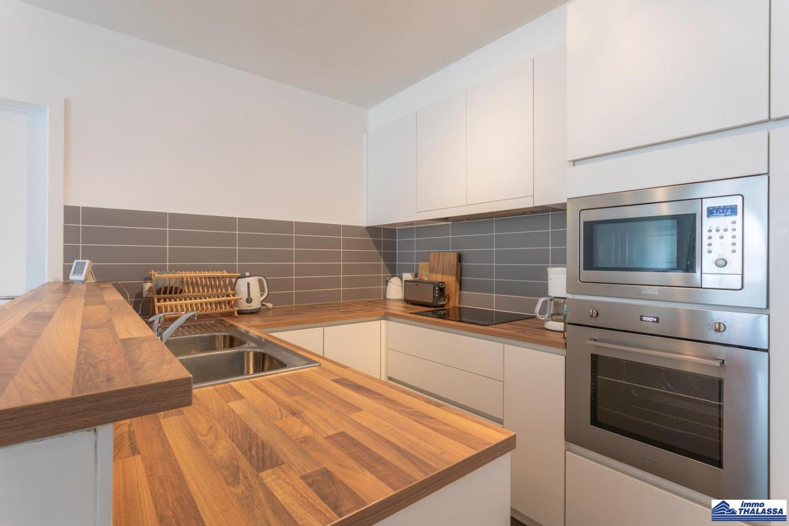 Wilcé 0102 - 3 bedrooms 8p - located Sint Idesbald gastronomic centre