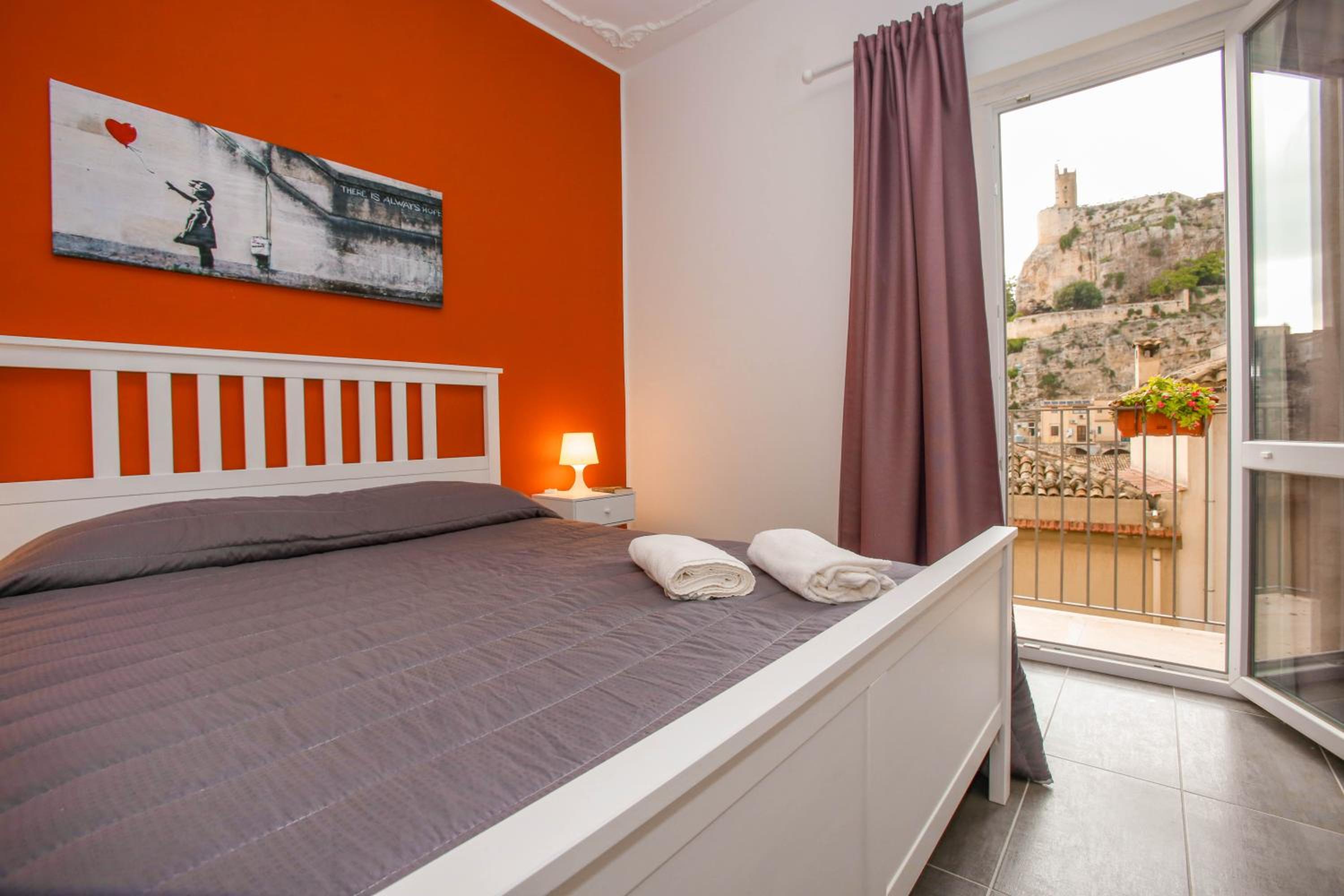Modica Vacations - La Finestra Sul Castello - Modica Panoramic Flats - Property Image 31