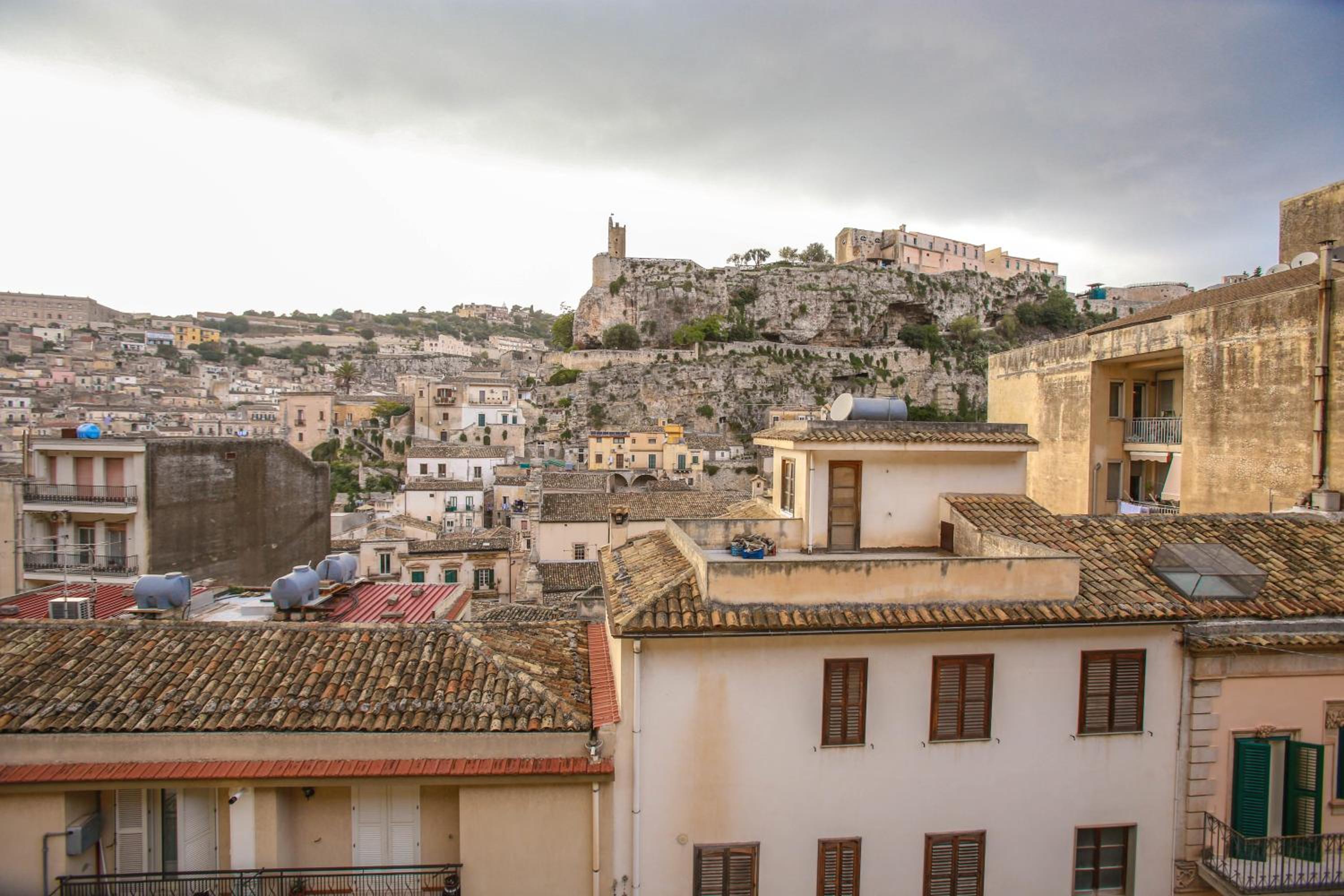 Modica Vacations - La Finestra Sul Castello - Modica Panoramic Flats - Property Image 5