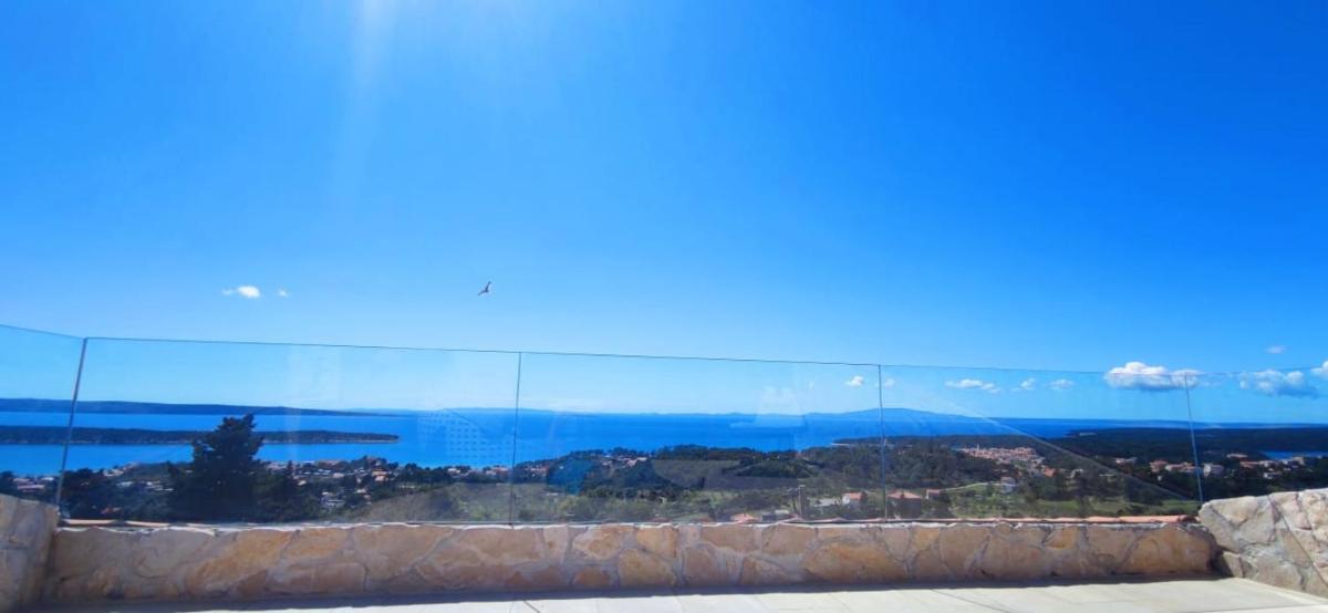 Stone hause Noa view 4