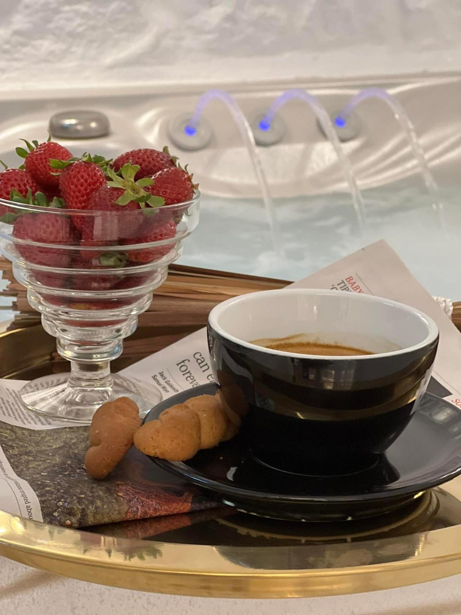 Mythos Luxury Suite photo 2