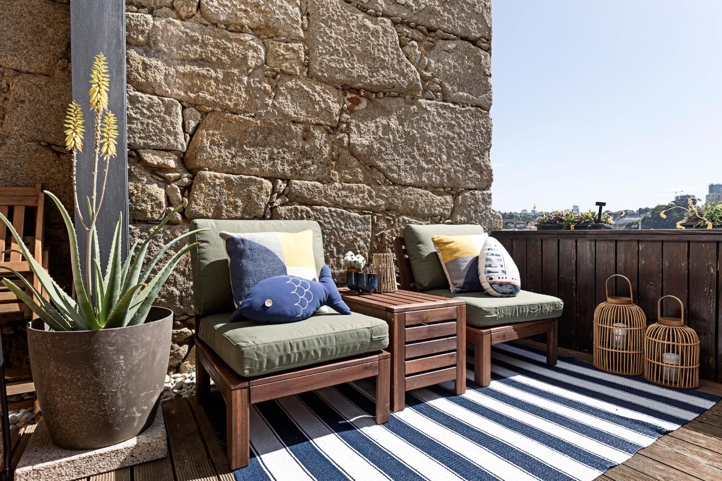 balance & terrace