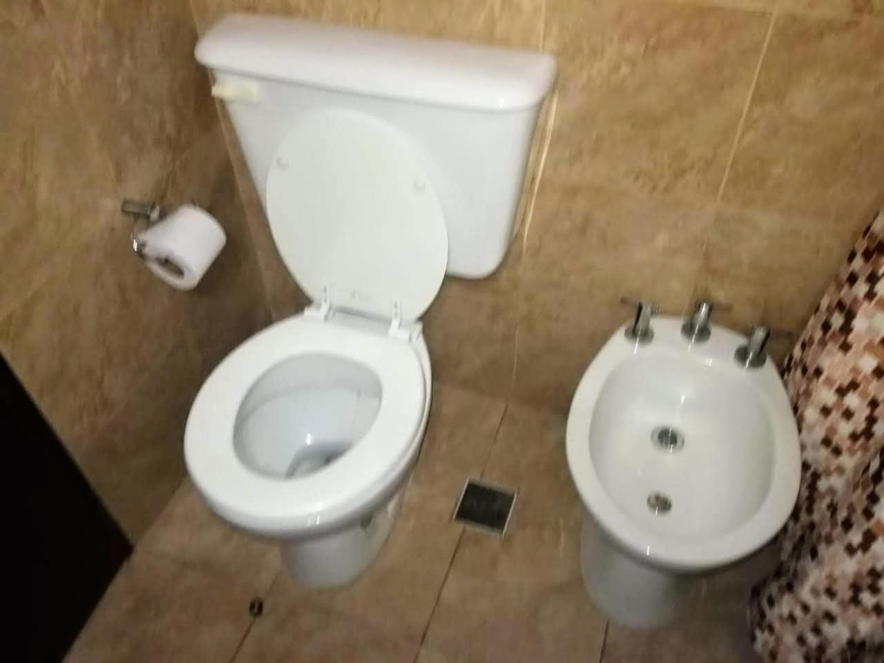 Luminoso Ambiente, con cochera en lo mejor de La Perla