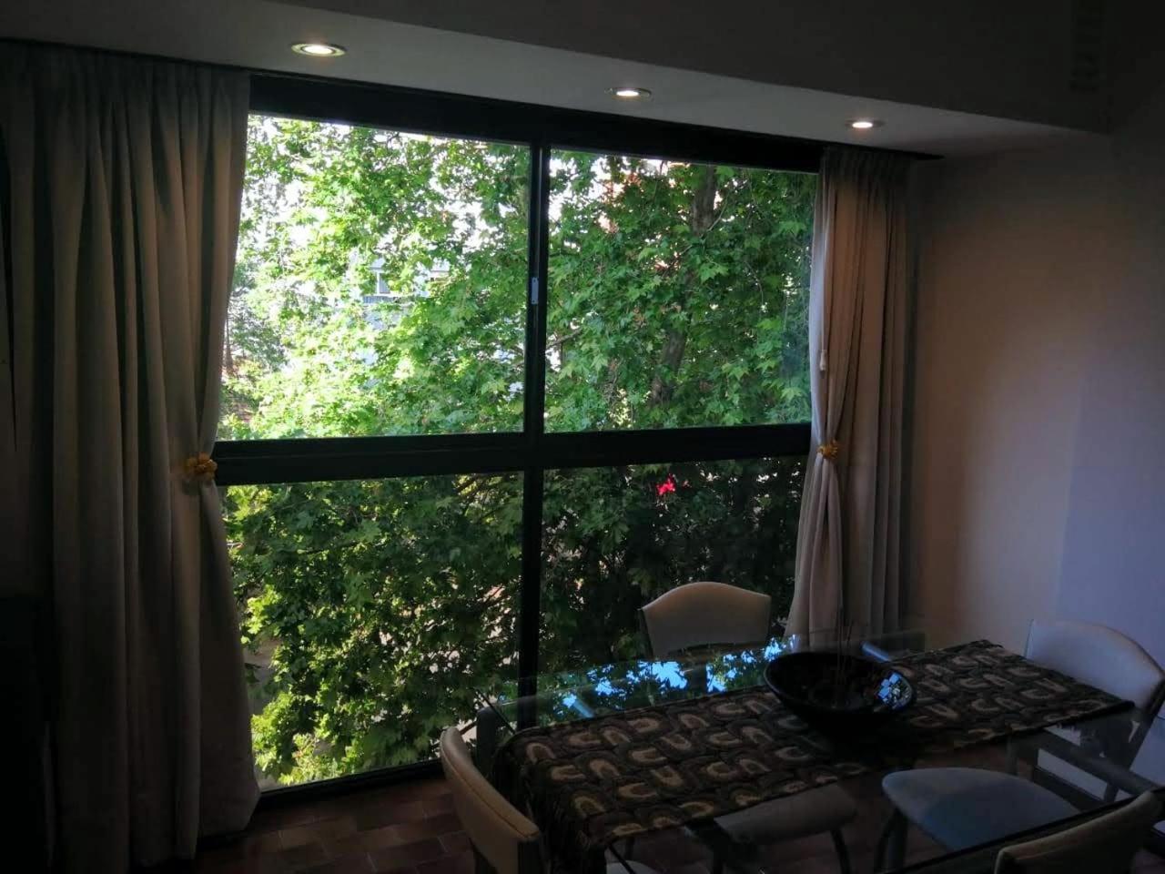 Luminoso Ambiente, con cochera en lo mejor de La Perla