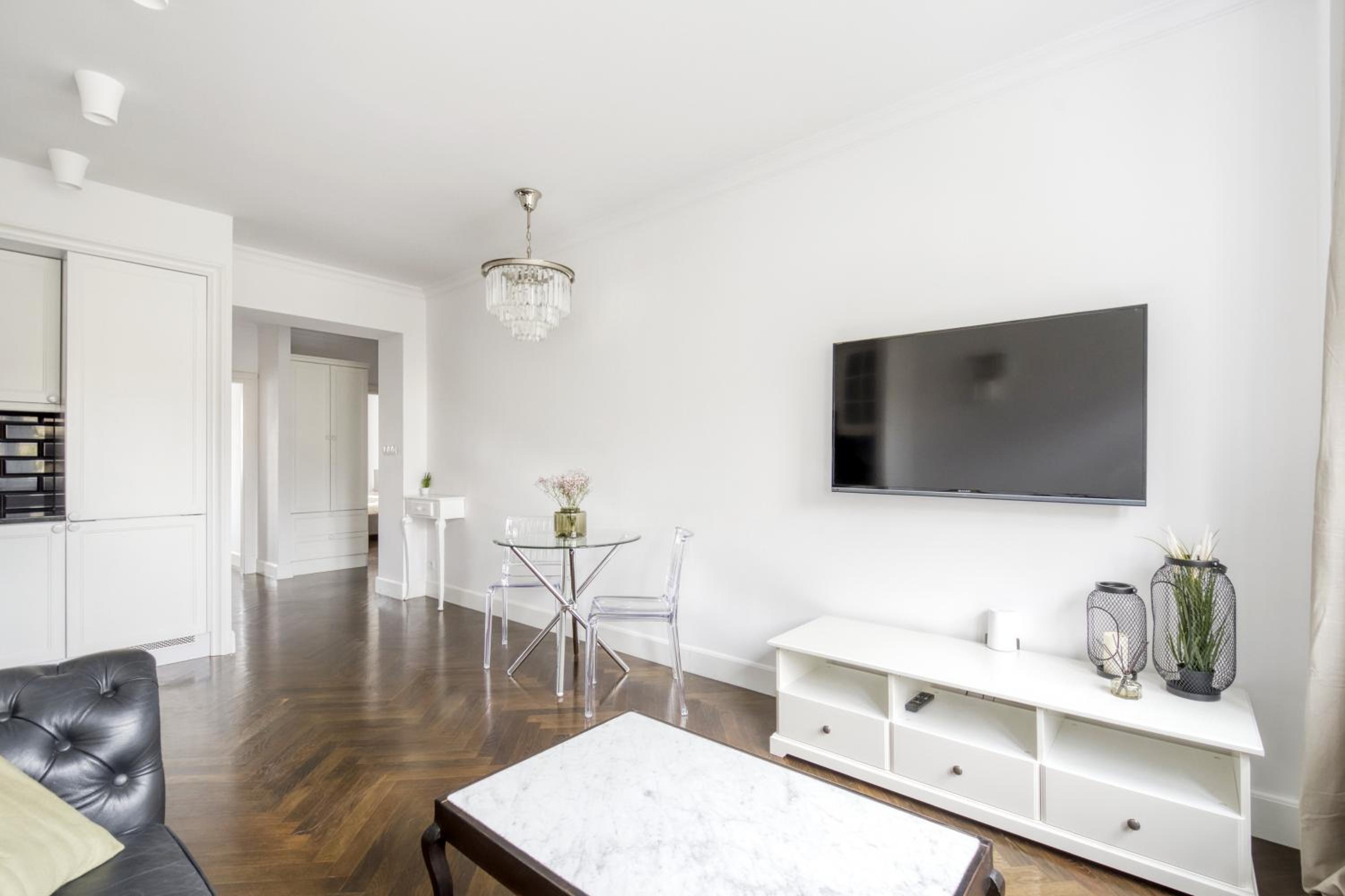 Apartament Muranów view 3