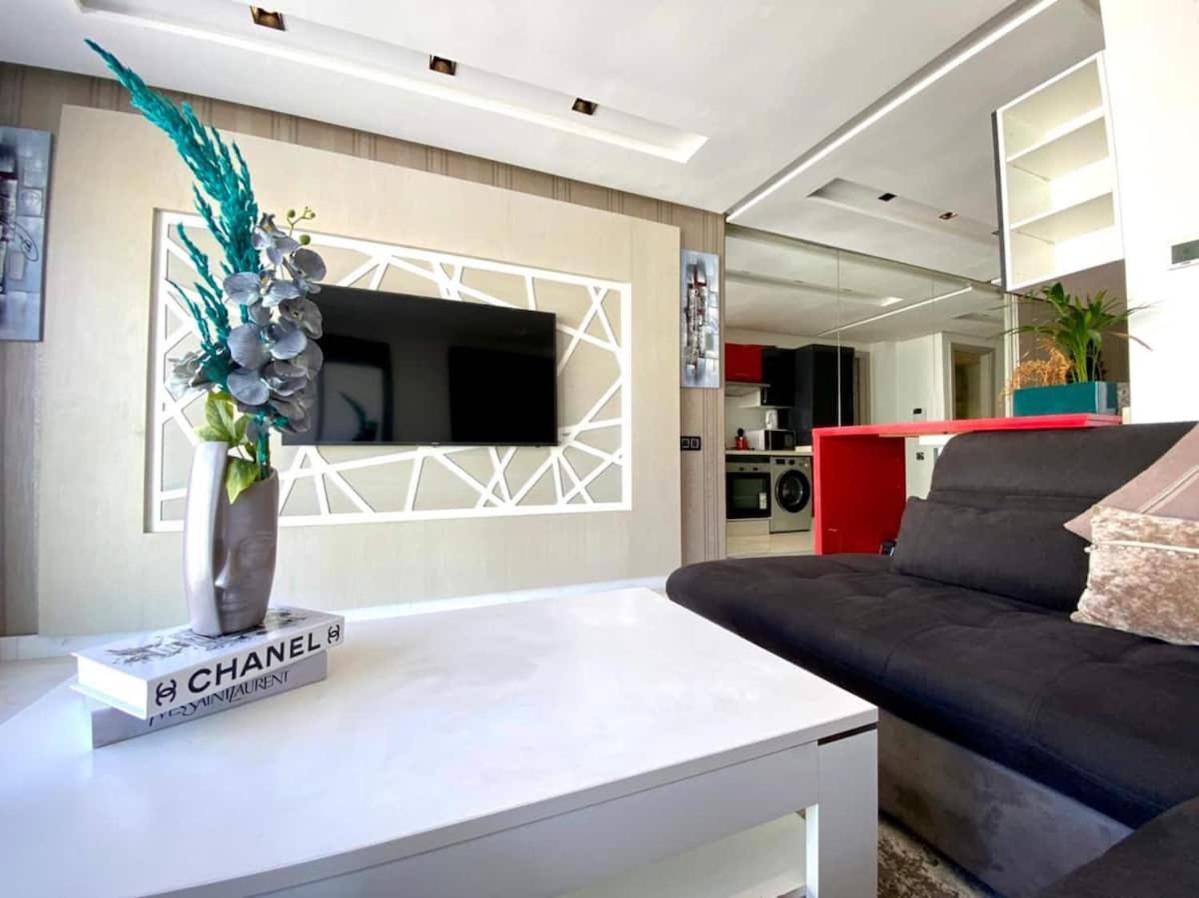 The Dream 23-Modern, Comfortable in Heart of Casa view 4