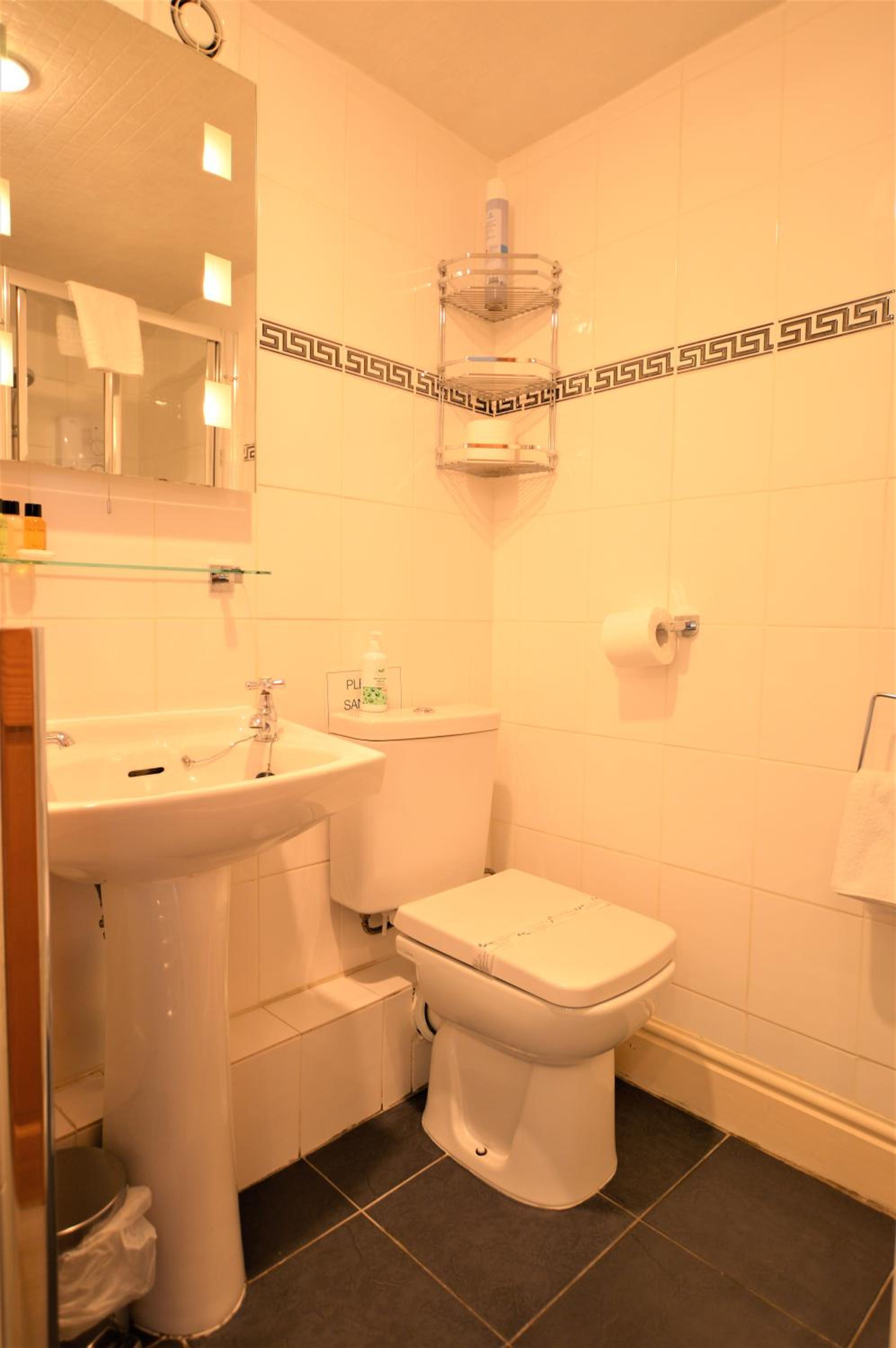All Seasons Guest House
