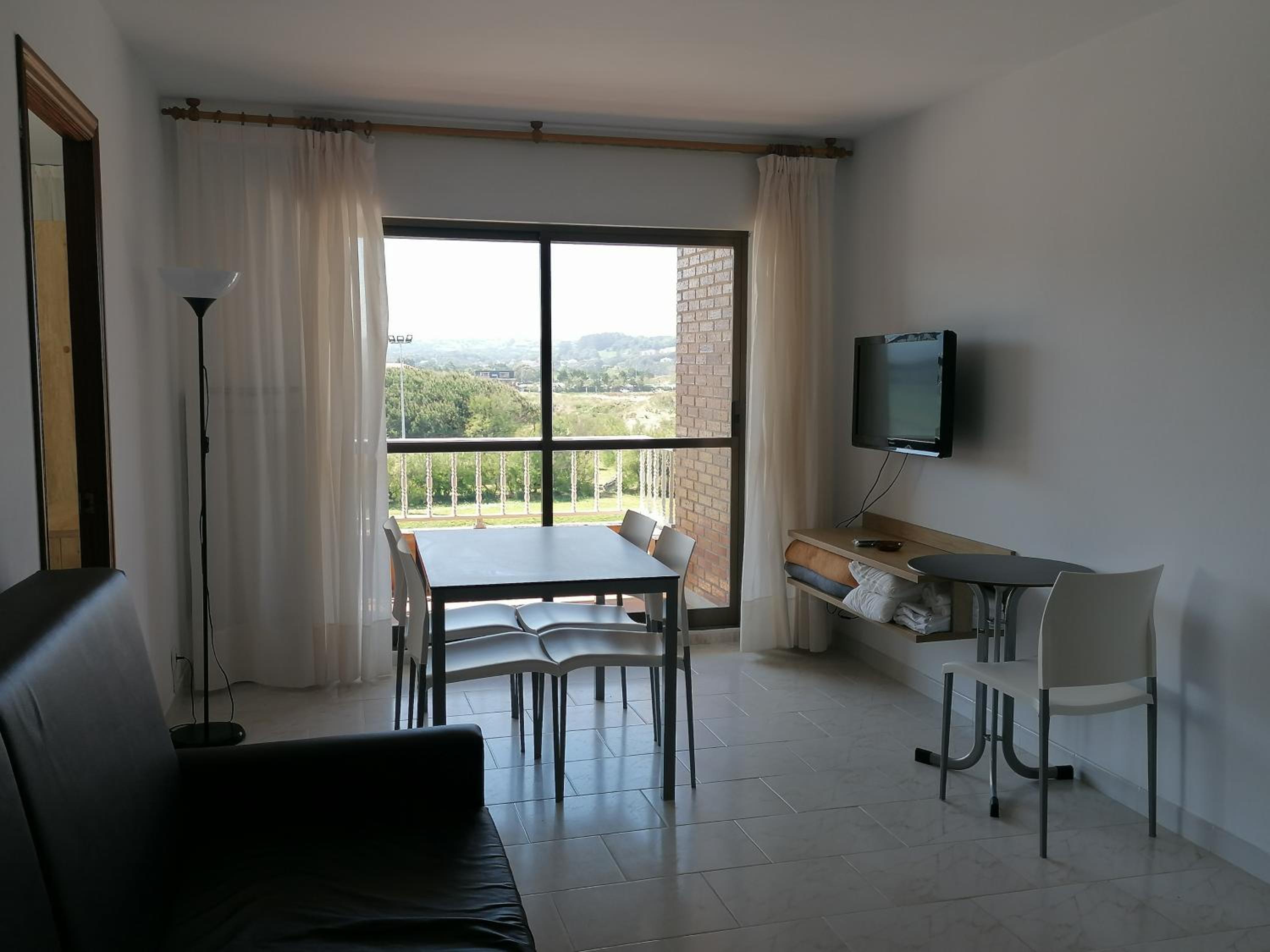 Apartamentos Regollera