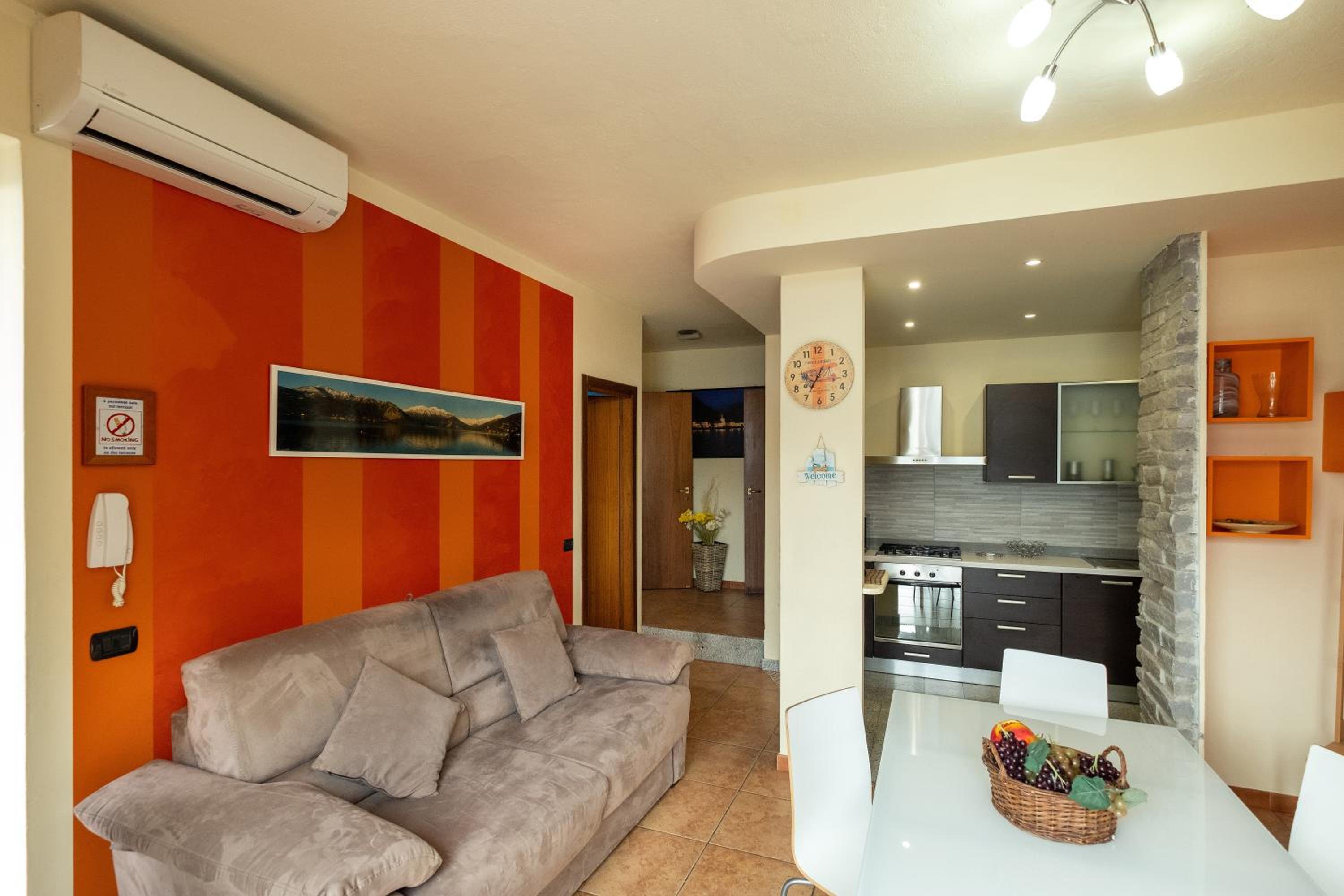 Casa Vacanze La Nautica view 2
