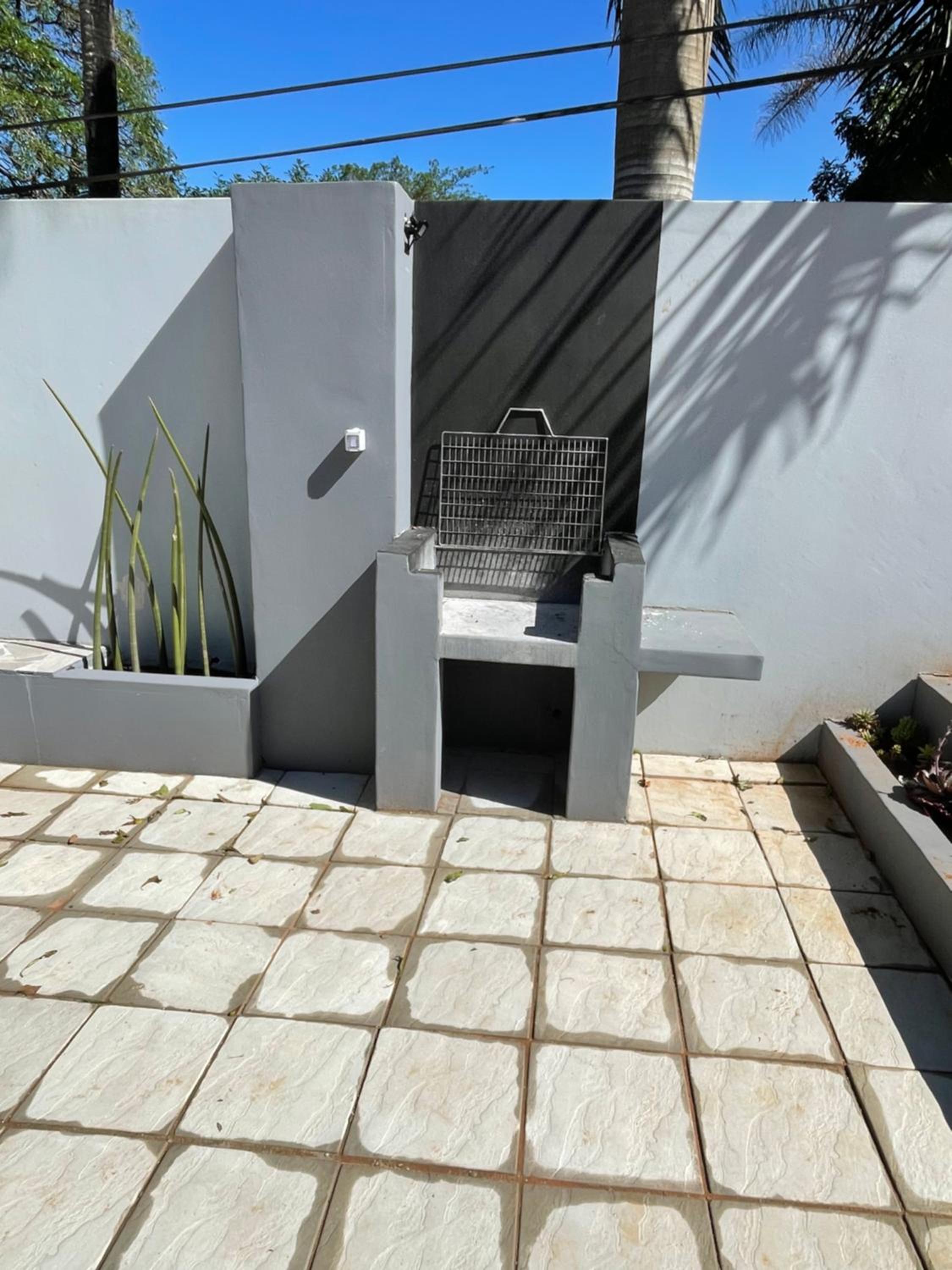 Guest house on Gillian Unit 6