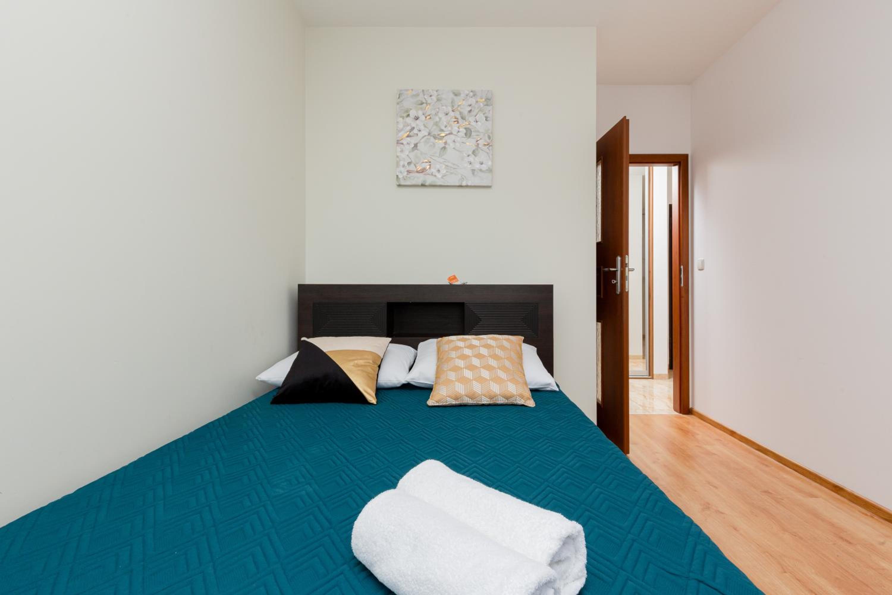 Apartament Na Woli Sowińskiego by Renters view 2