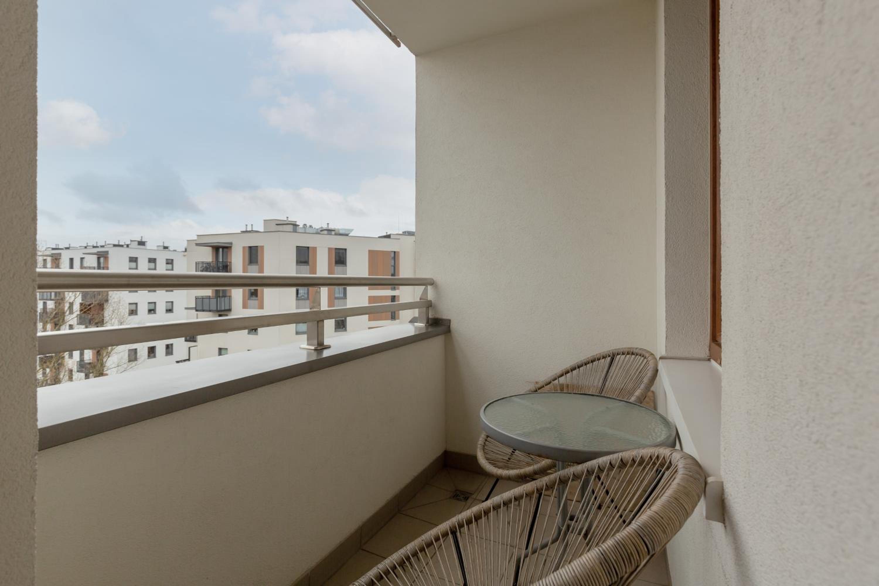 Apartament Na Woli Sowińskiego by Renters view 5
