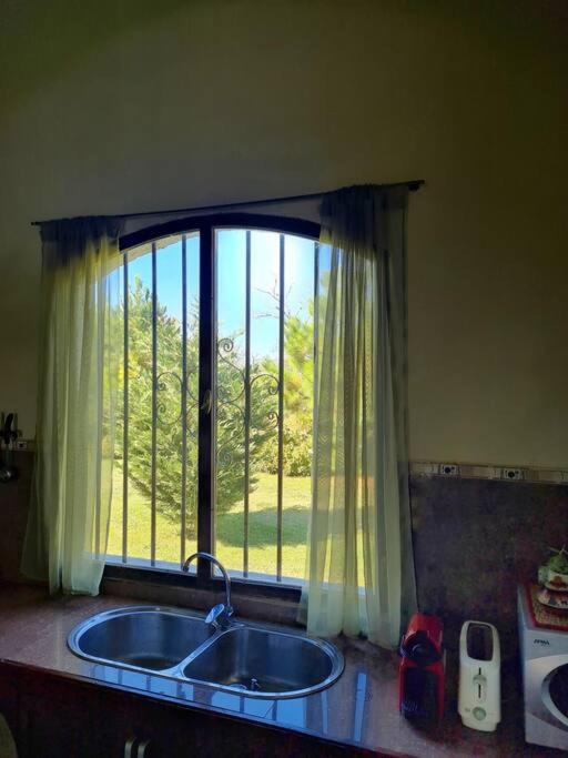 HERMOSA CASA con 4000mts de PARQUE en las SIERRAS DE CORDOBA