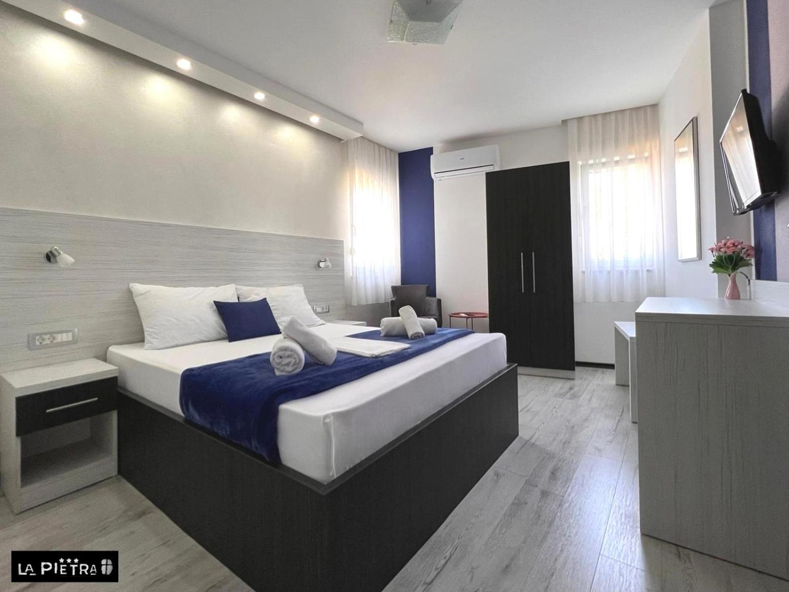 La Pietra Family Hotel