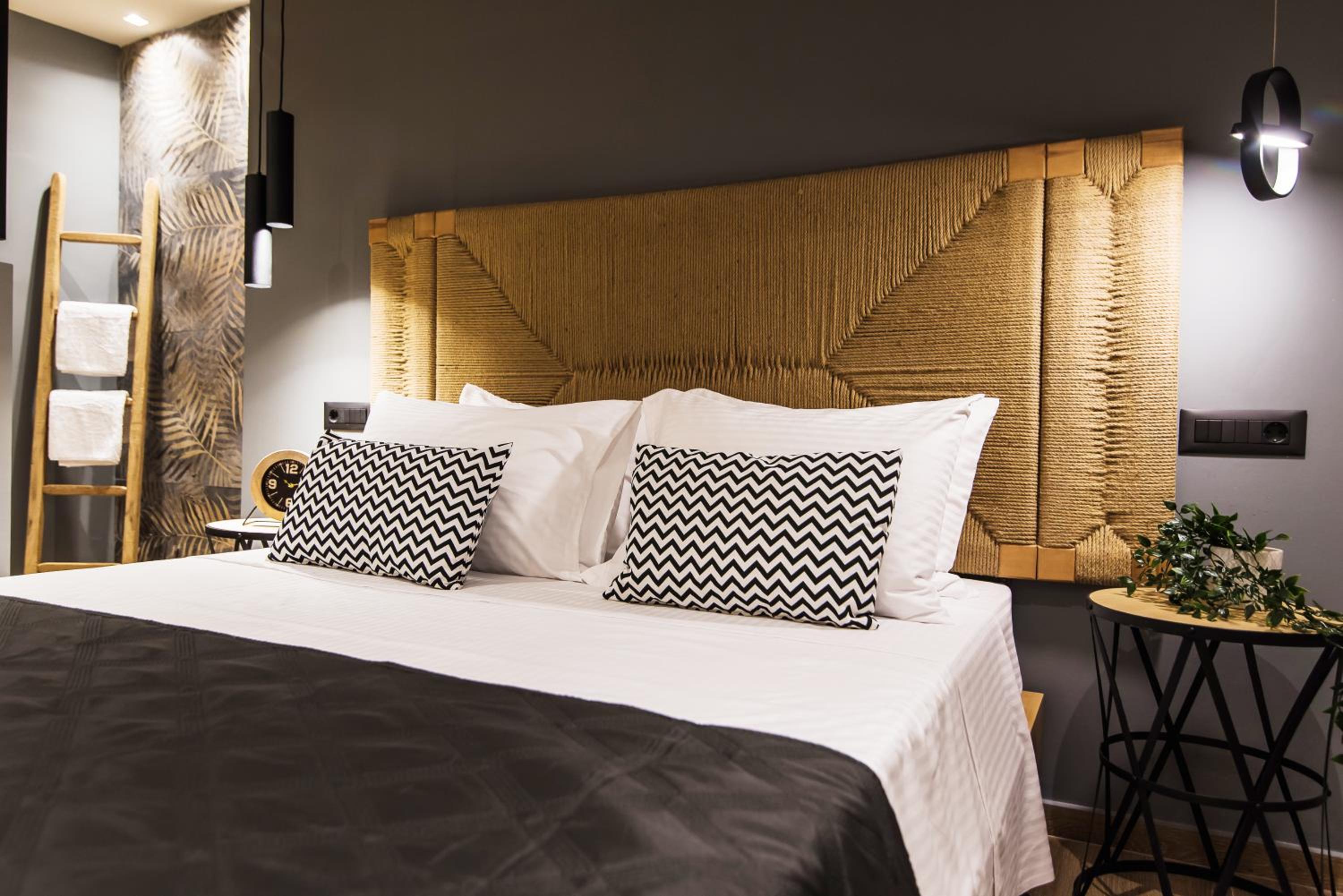 Nuevo Luxury Suite photo 5