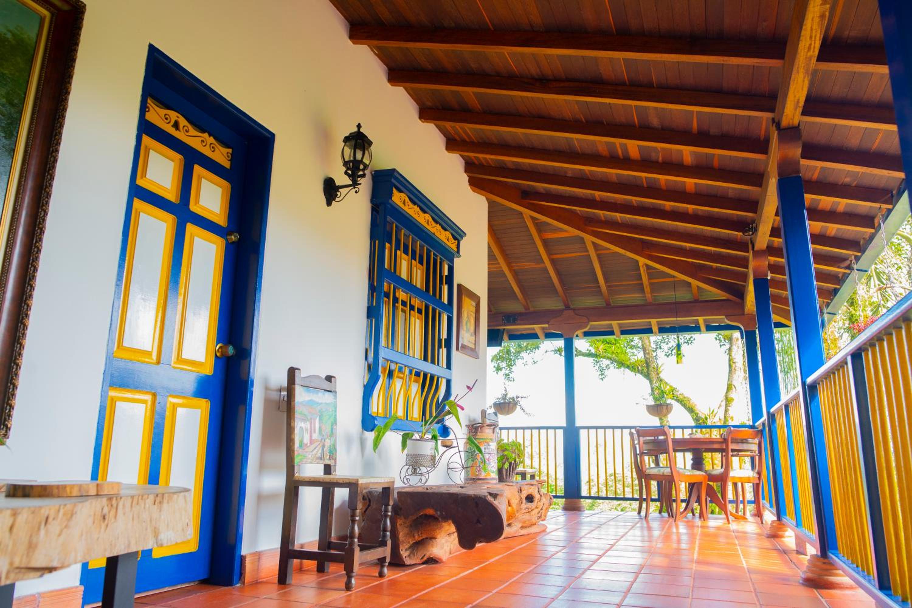 FINCA HOTEL CARMONIA DEL BOSQUE