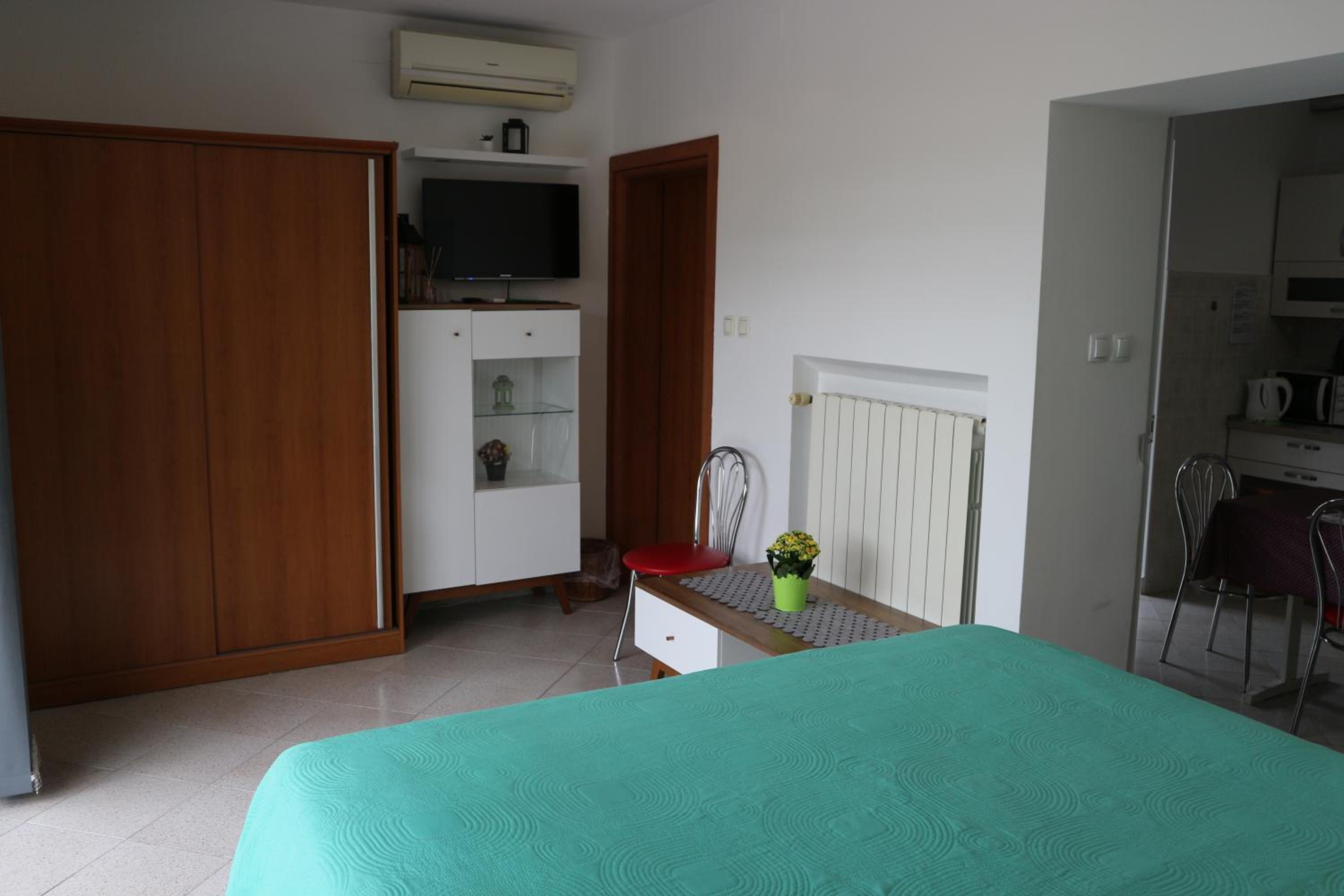 Apartments Komel II