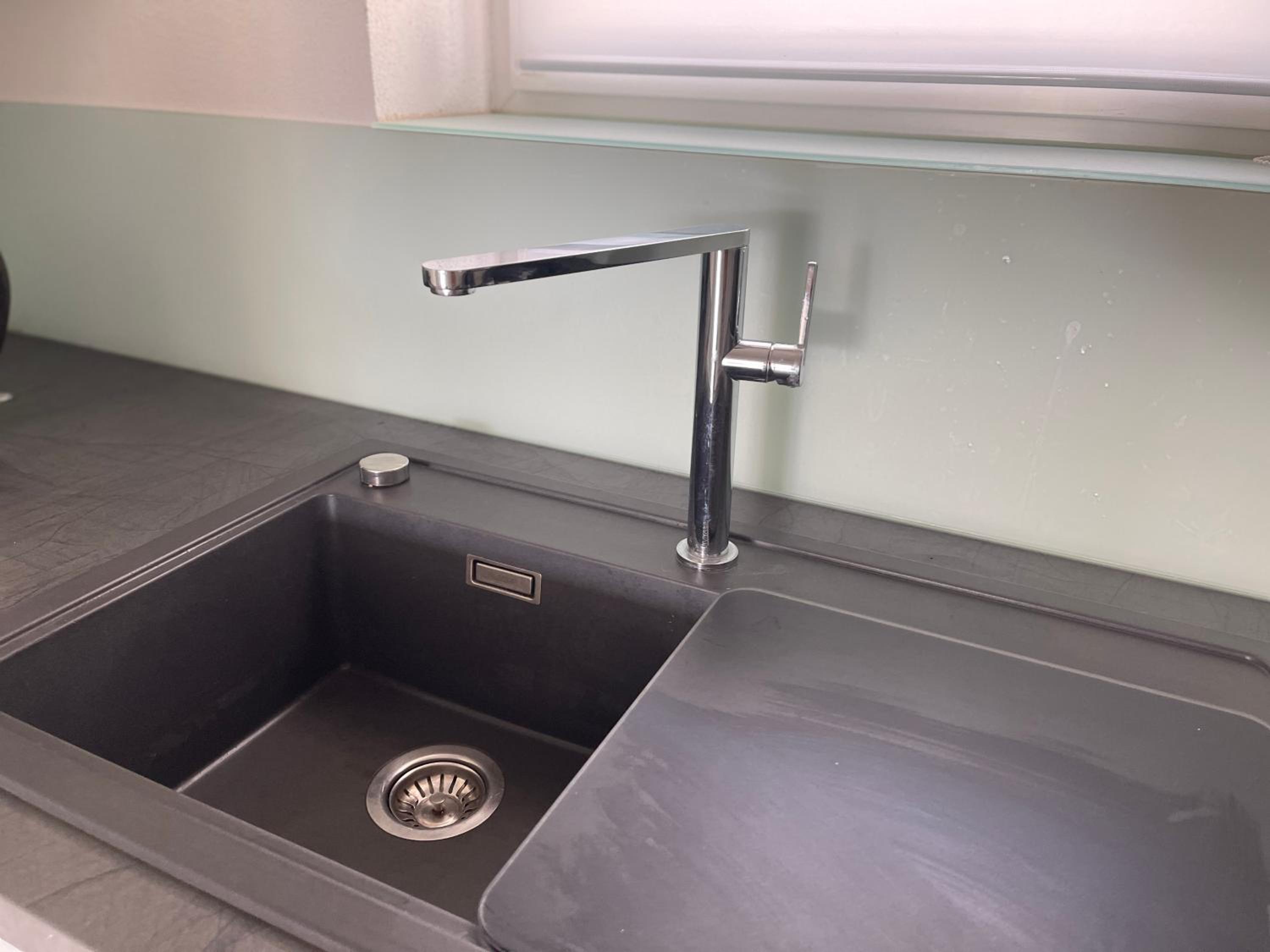 PENTHOUSE - 3 Schlafzimmer- sonnige Dachterrasse -Whirlpool & Alpenblick - Perfekt für Romantik oder Familienurlaub mit Kind, Hund willkommen - by FerienWo
