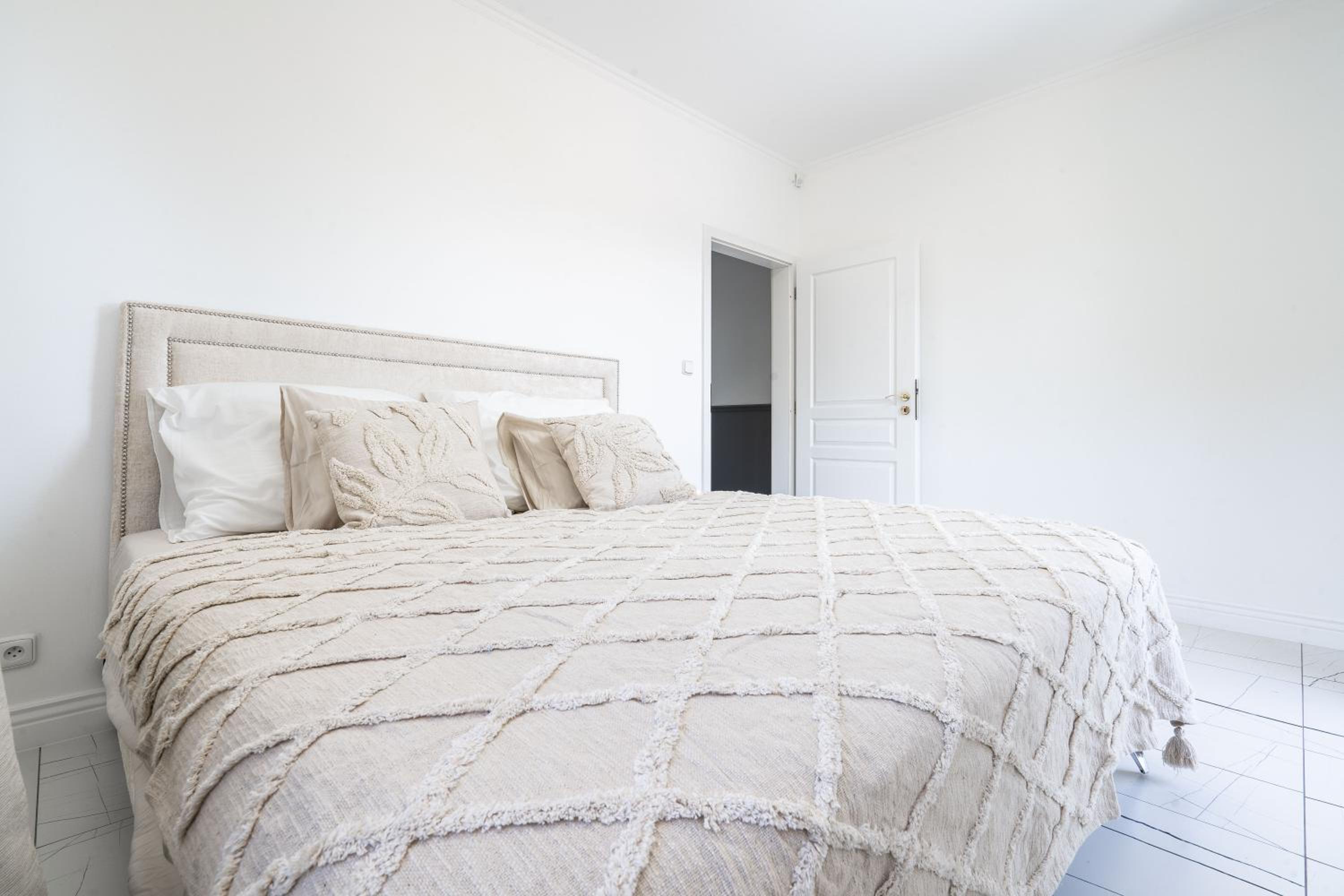 Serenity Luxusní vila s vířivkou a zahradou u Prahy