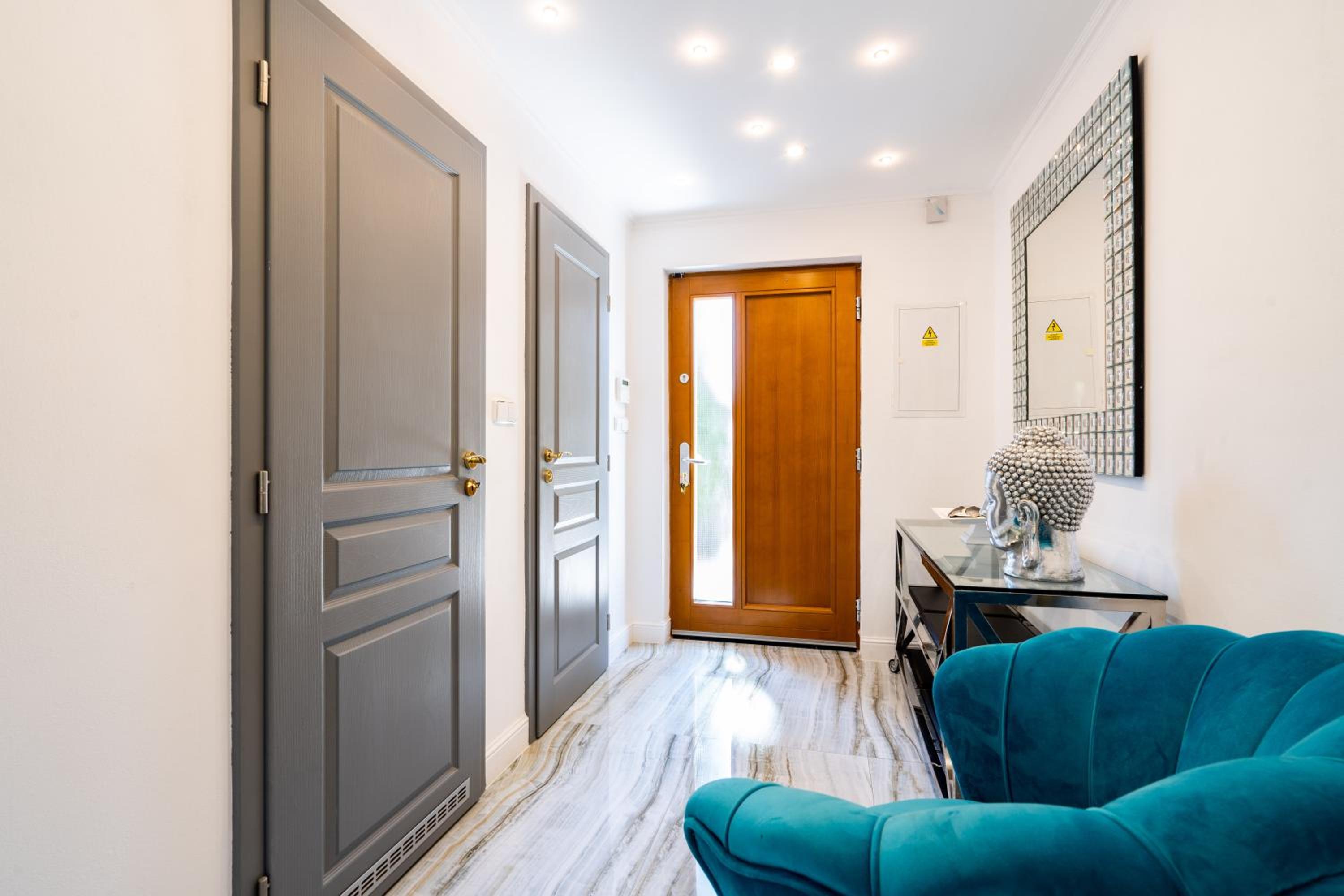 Serenity Luxusní vila s vířivkou a zahradou u Prahy